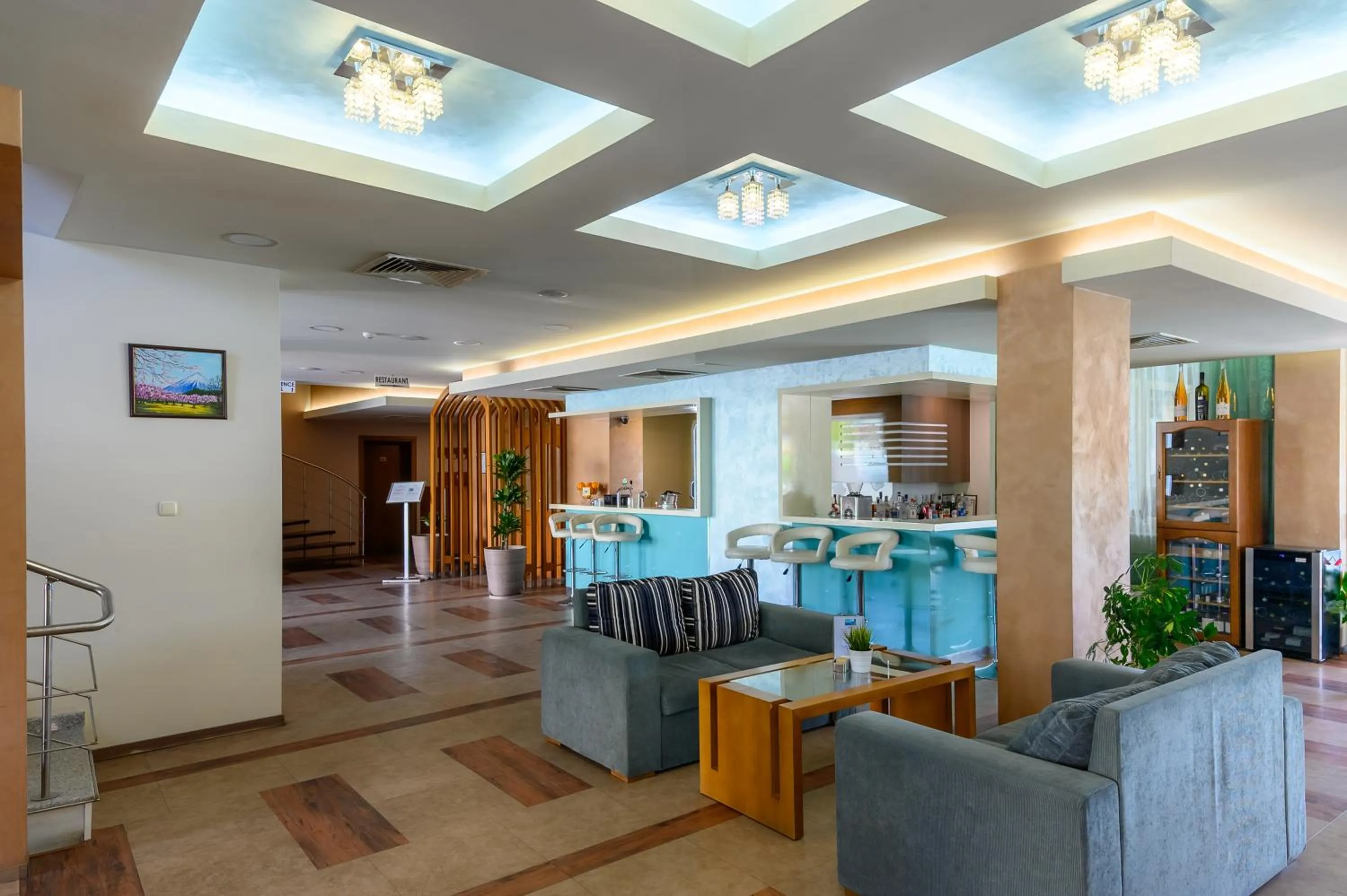 Lobby or reception in Spa Hotel Ezeretz Blagoevgrad