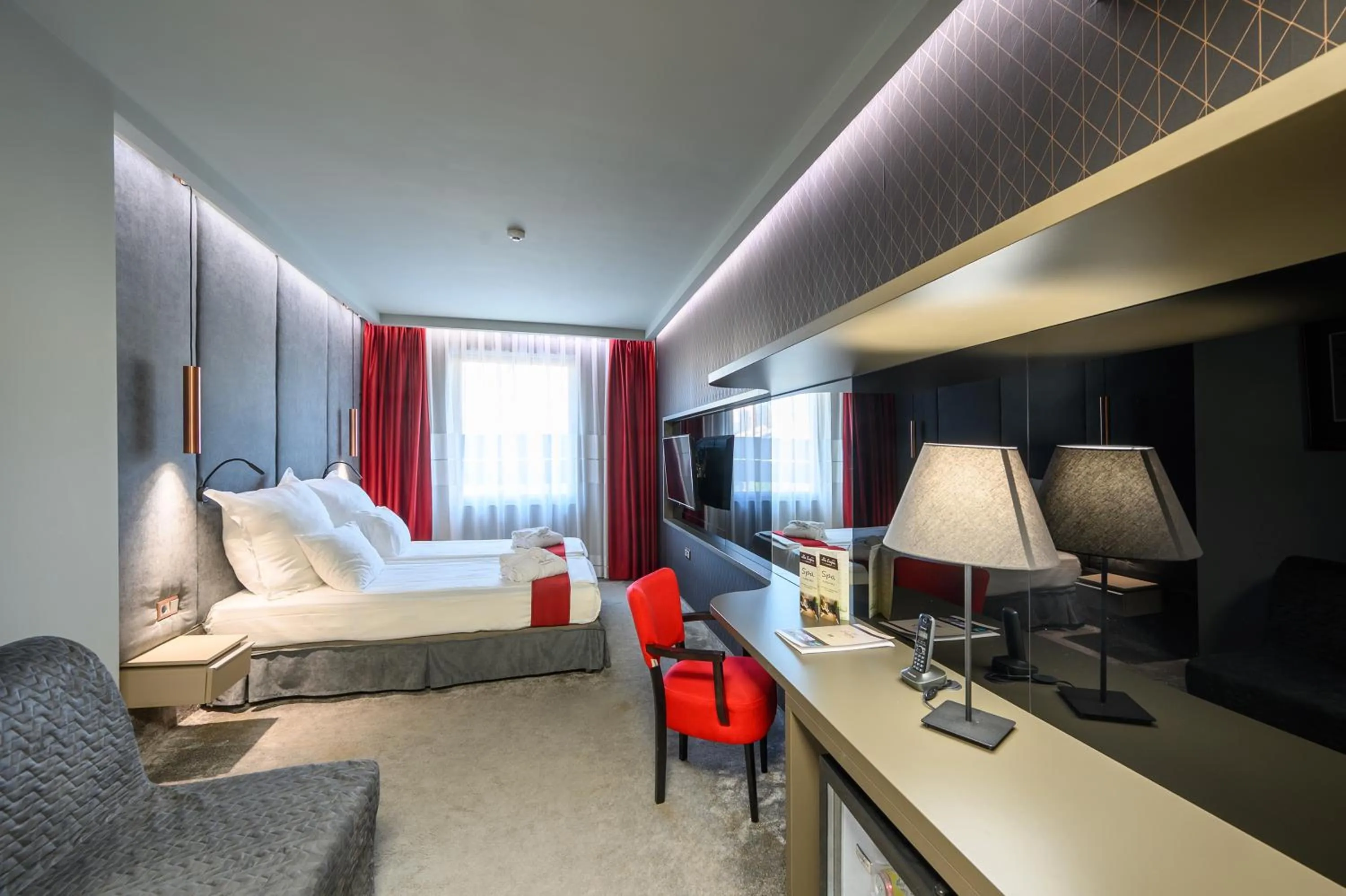 Bed in Spa Hotel Ezeretz Blagoevgrad