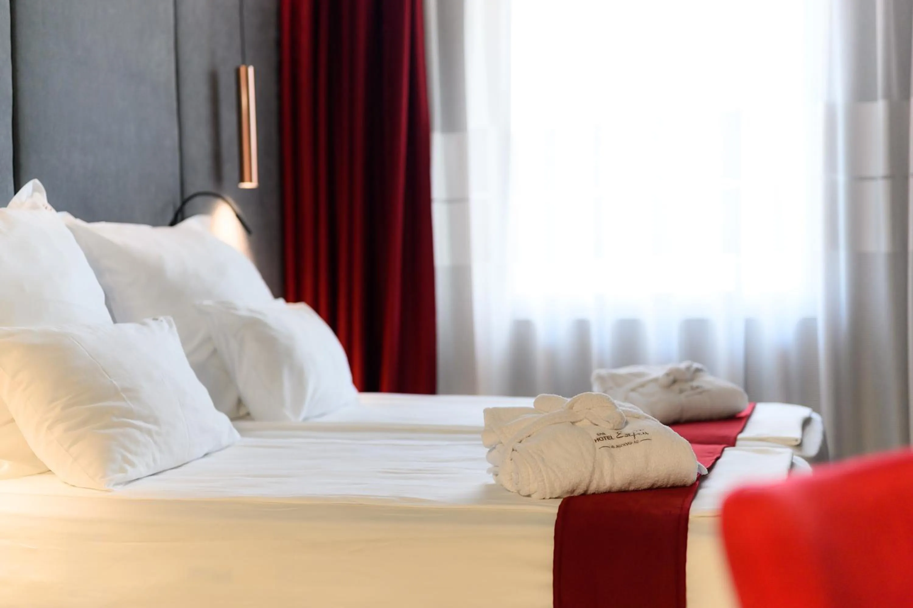 Photo of the whole room, Bed in Spa Hotel Ezeretz Blagoevgrad