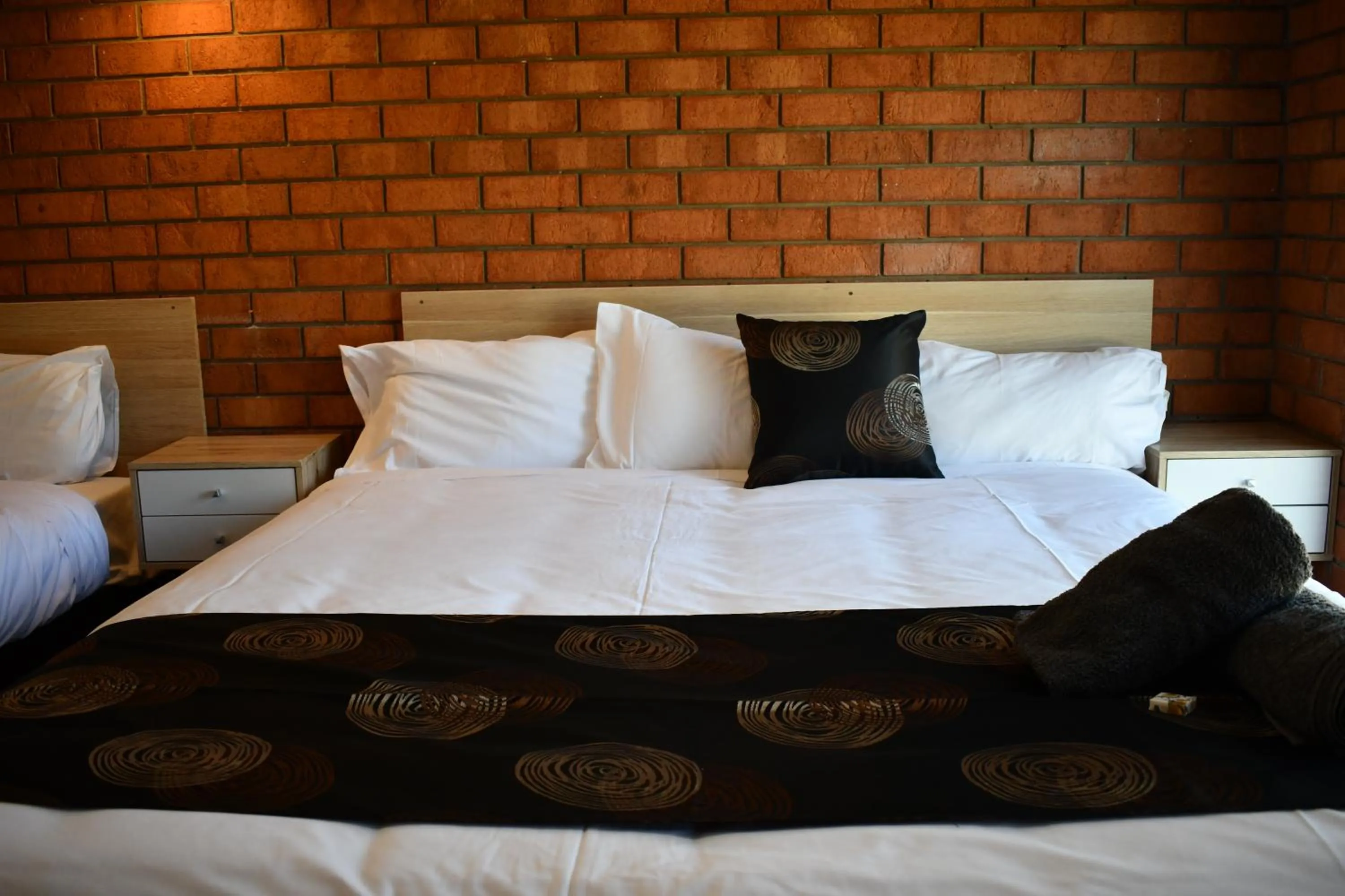 Bed in Berrigan Motel