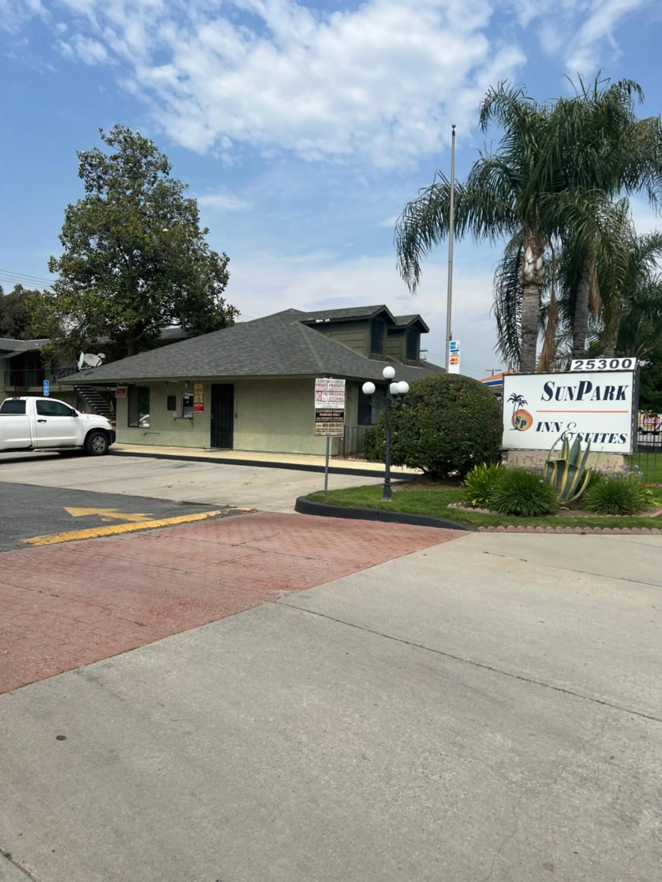 Property building in Sunpark Inn & Suites