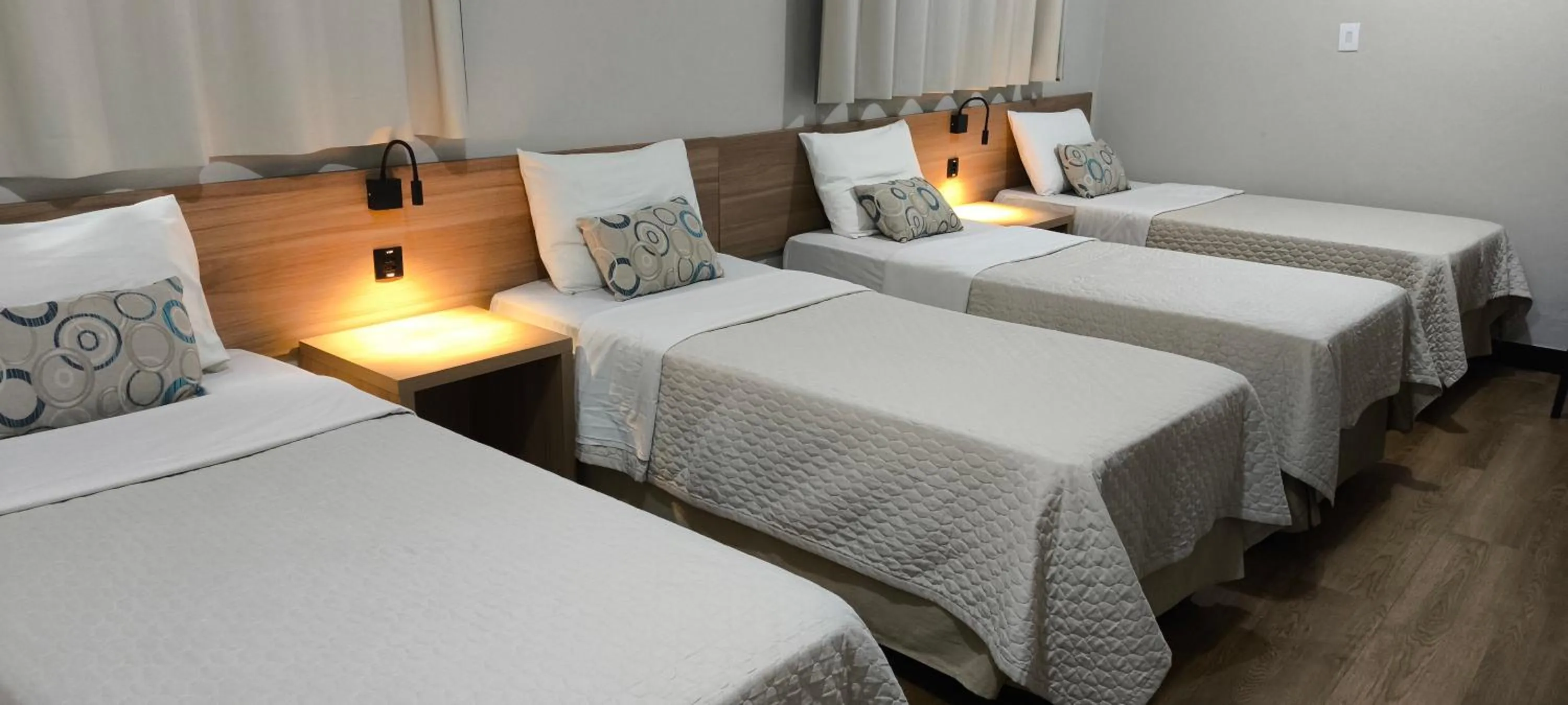 Bedroom, Bed in Abudi Hotel