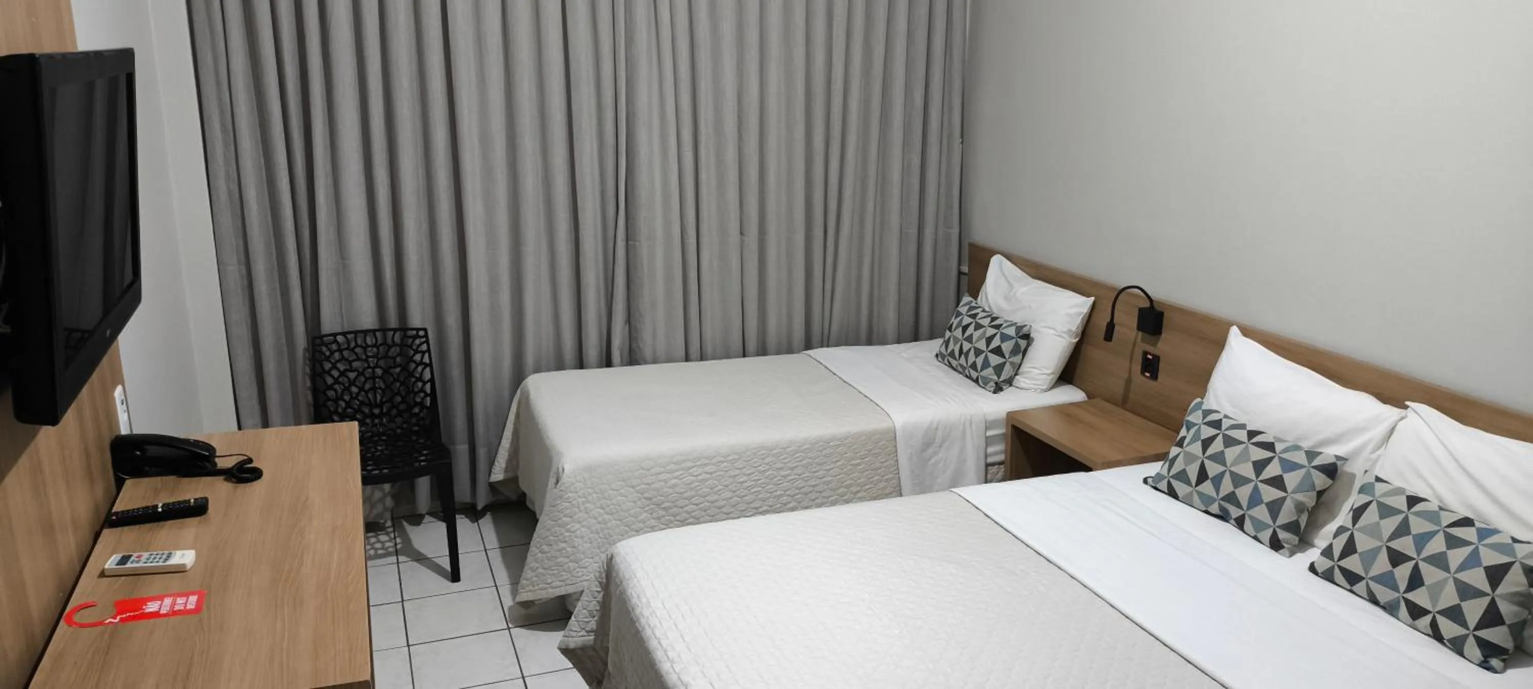 Bedroom, Bed in Abudi Hotel