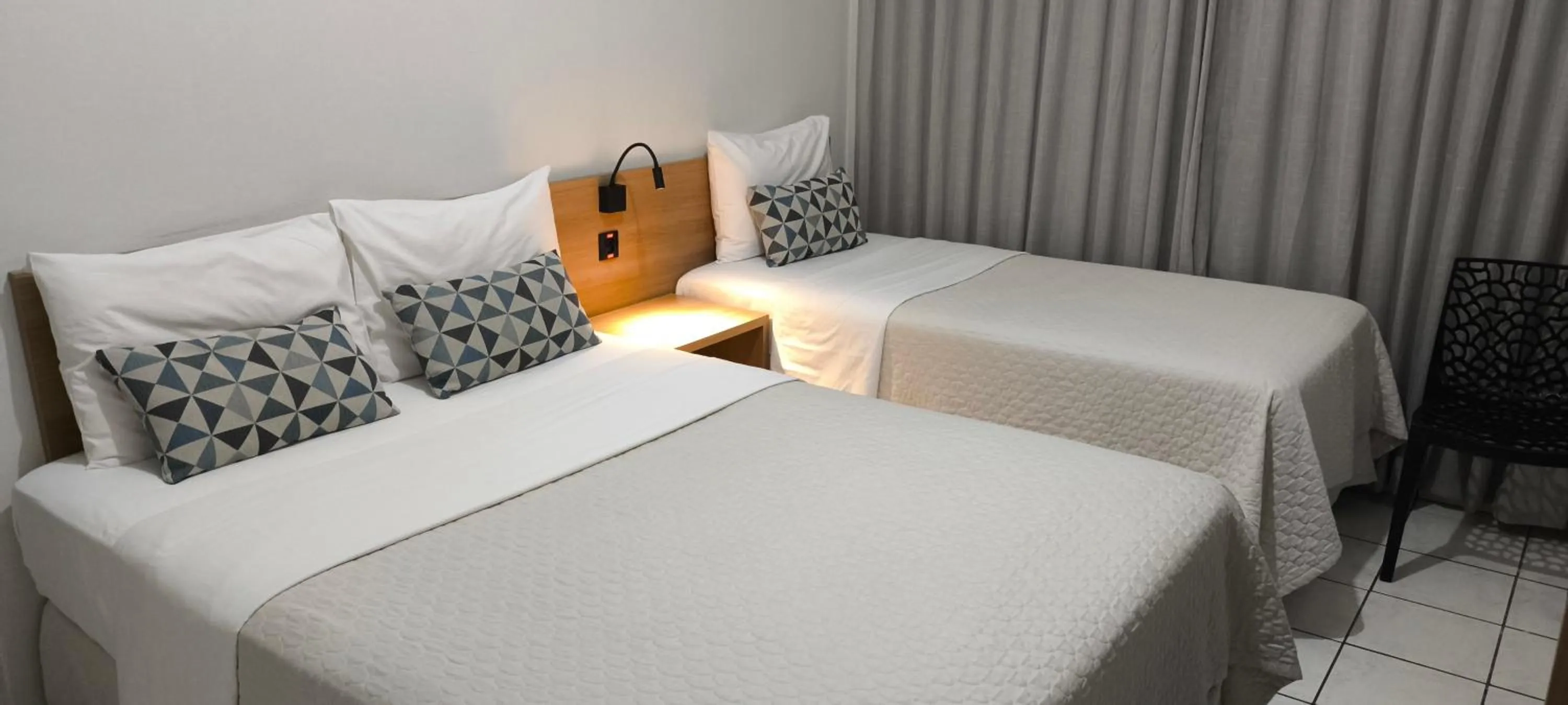 Bedroom, Bed in Abudi Hotel