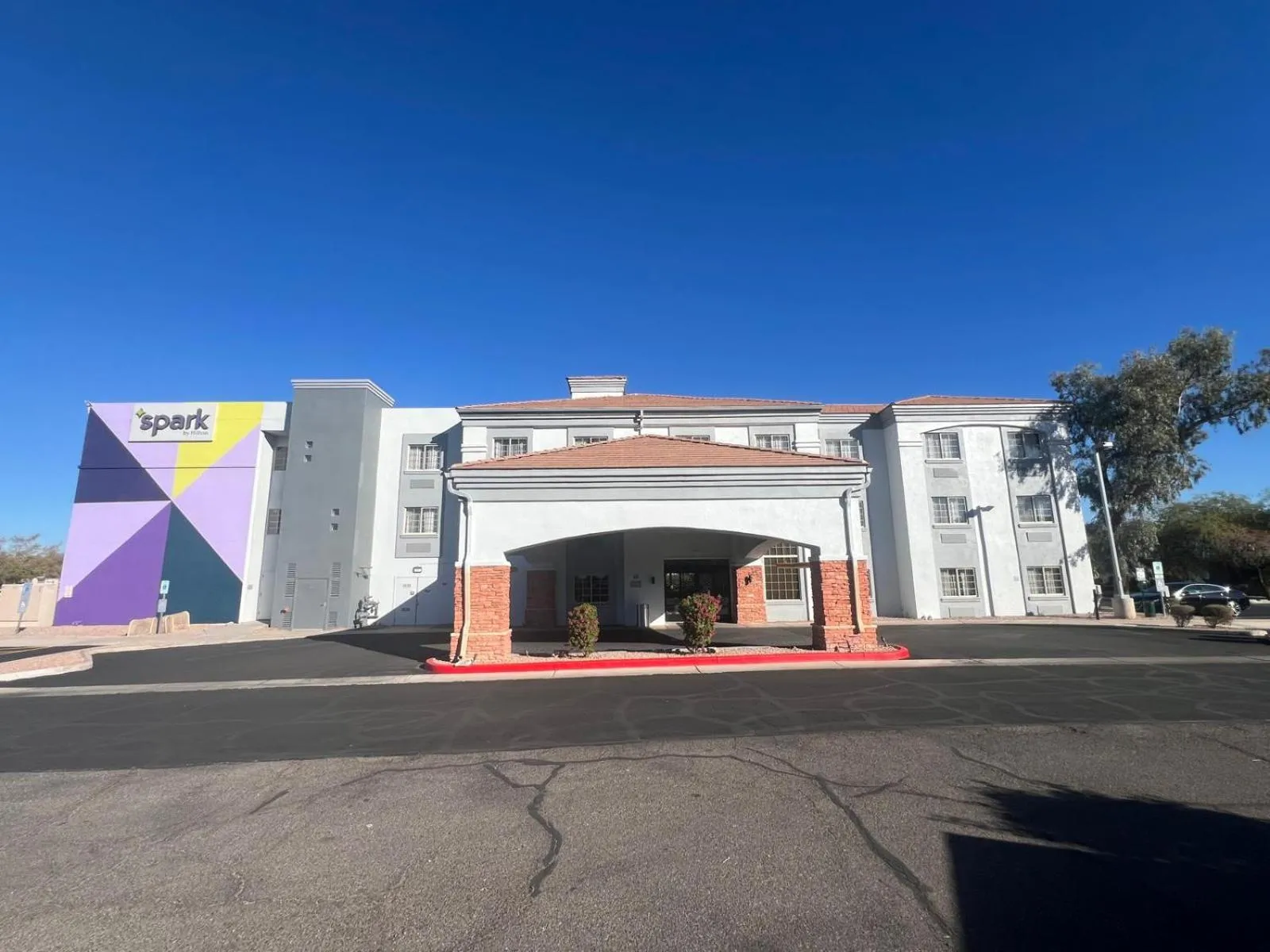 Property building in Comfort Inn & Suites North Glendale and Peoria