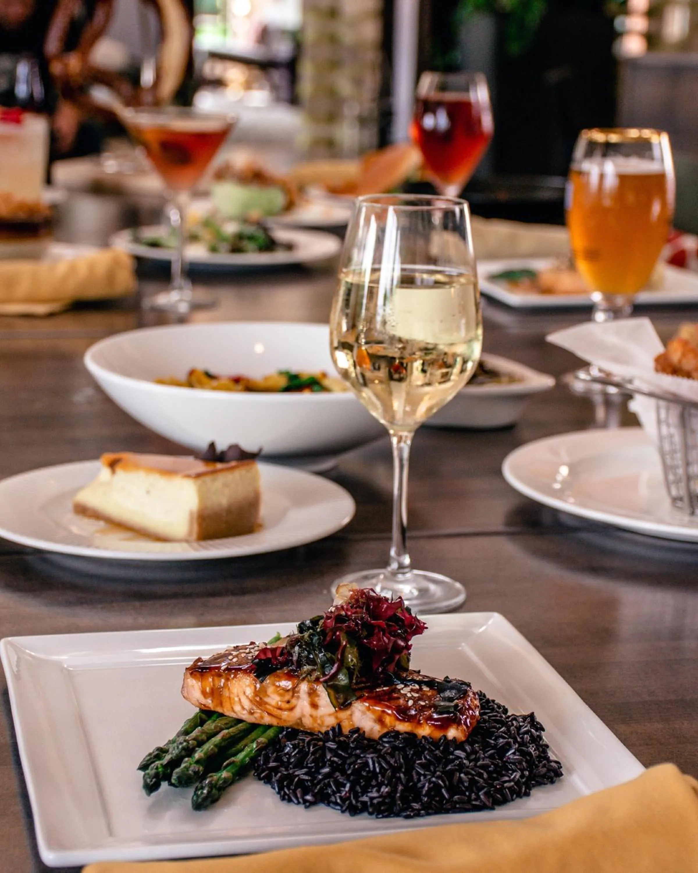 Restaurant/places to eat in Hilton Garden Inn South Bend