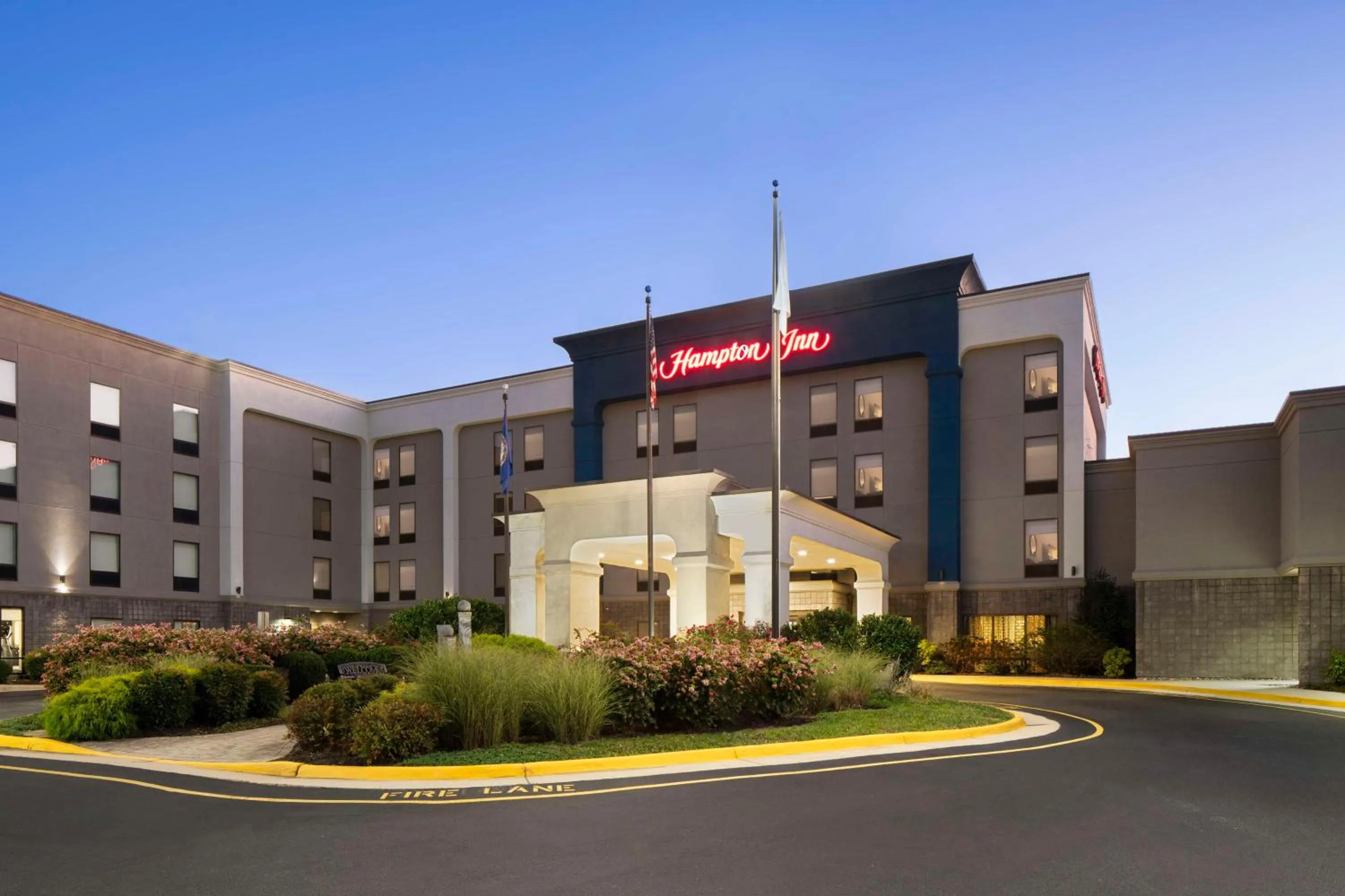 Property building in Hampton Inn Stafford / Quantico-Aquia