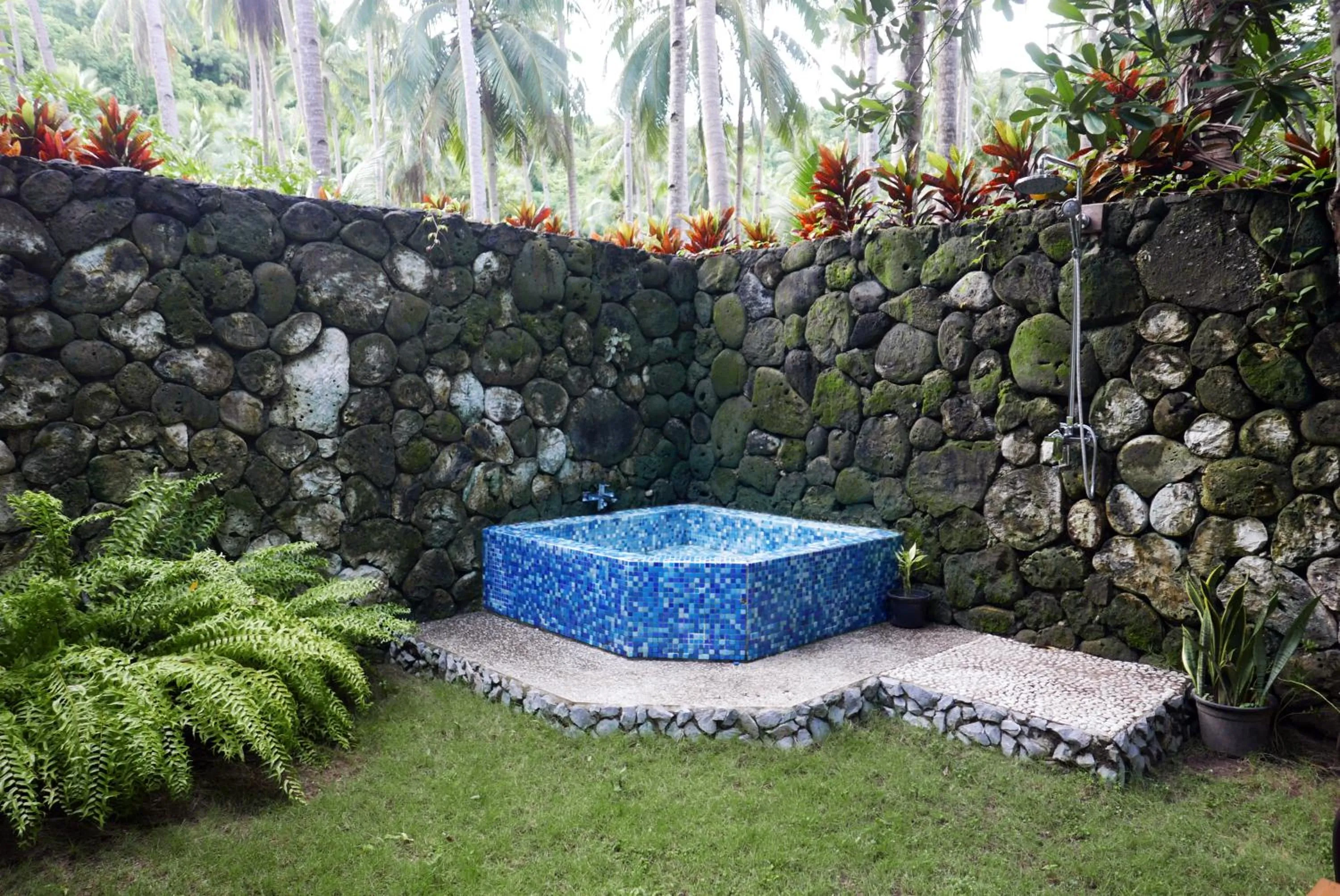 Dolarog Beach Resort