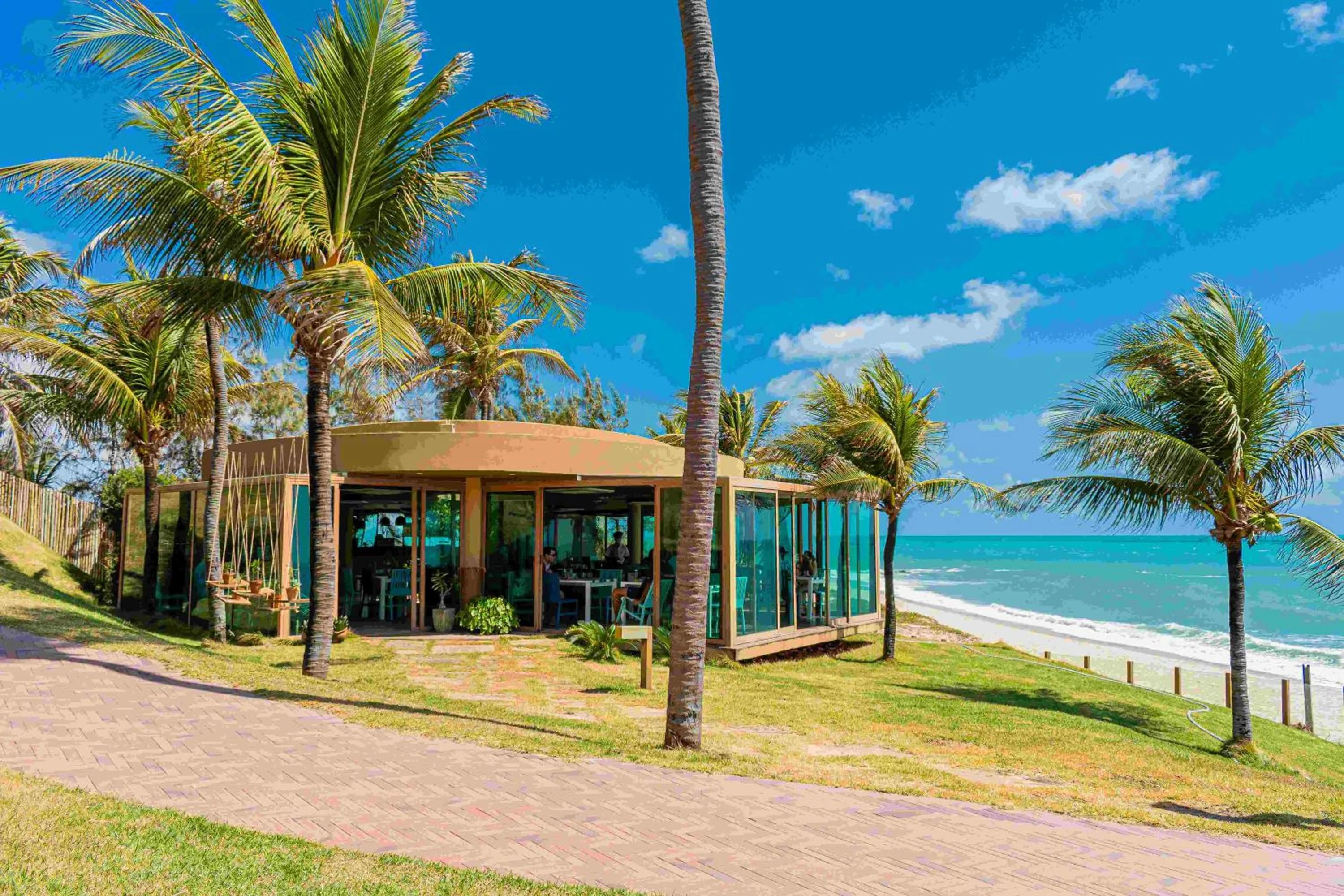 Restaurant/places to eat in Carmel Charme Resort