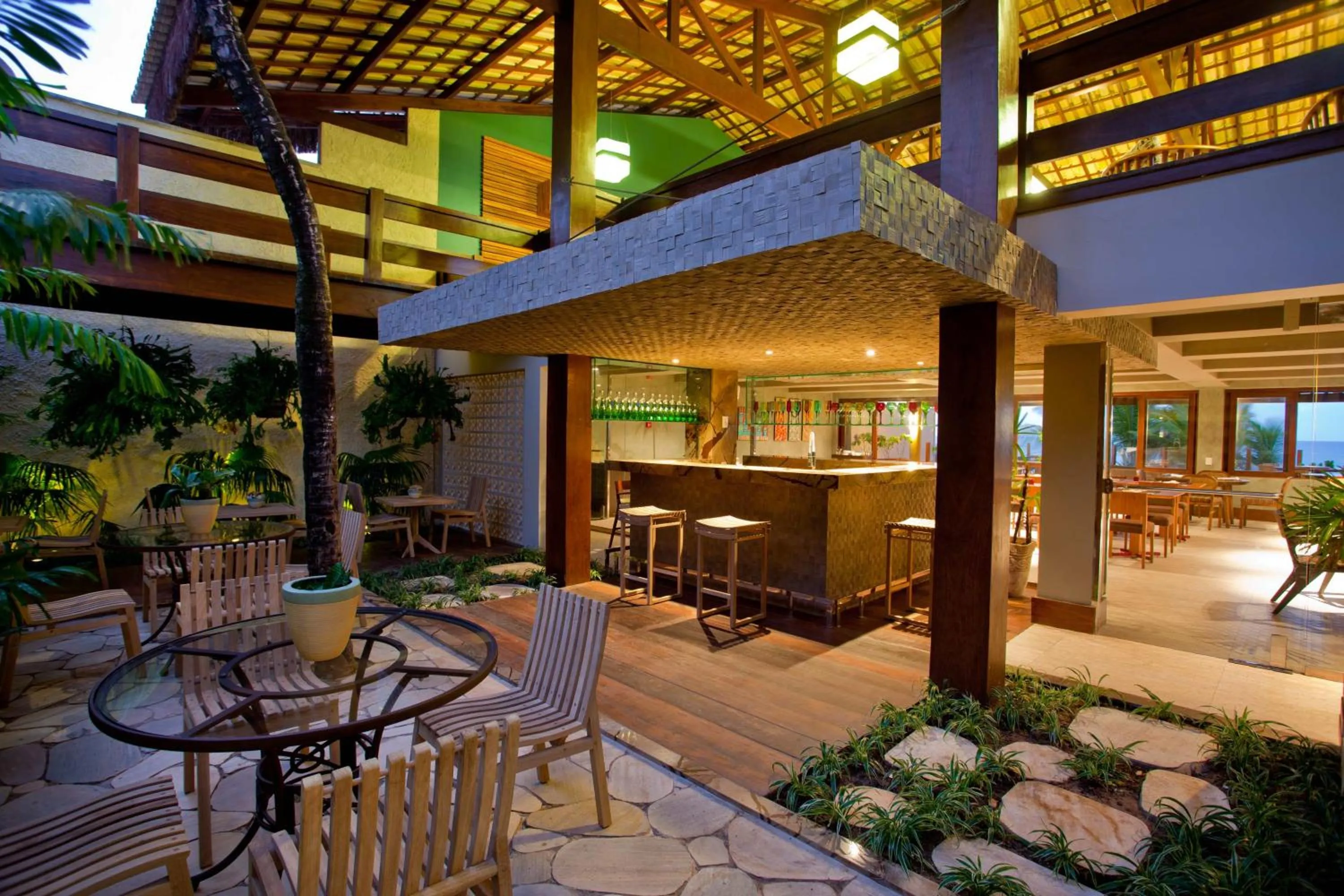 Restaurant/places to eat in Carmel Charme Resort