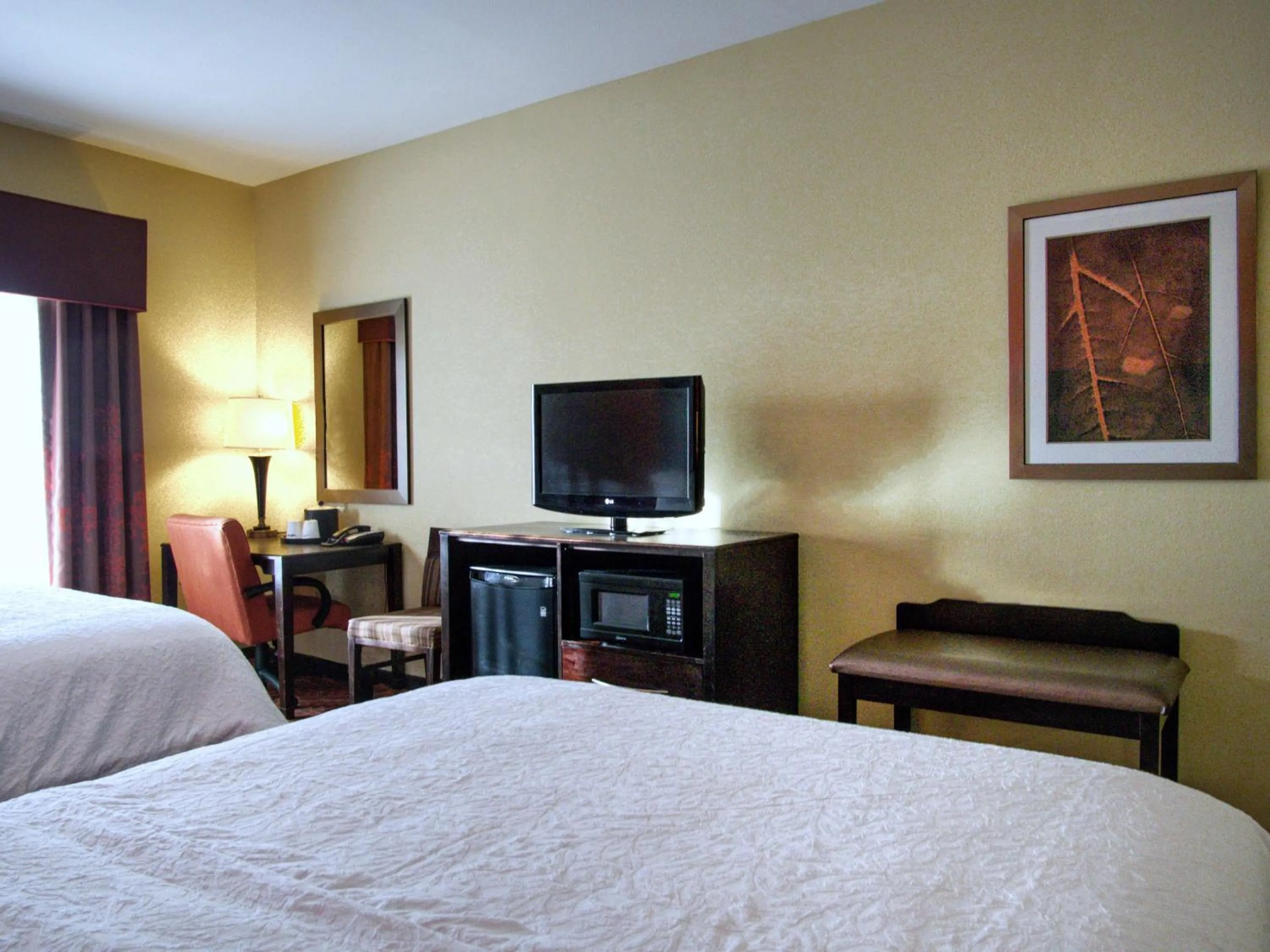 Bedroom, Bed in Hampton Inn & Suites Elk City