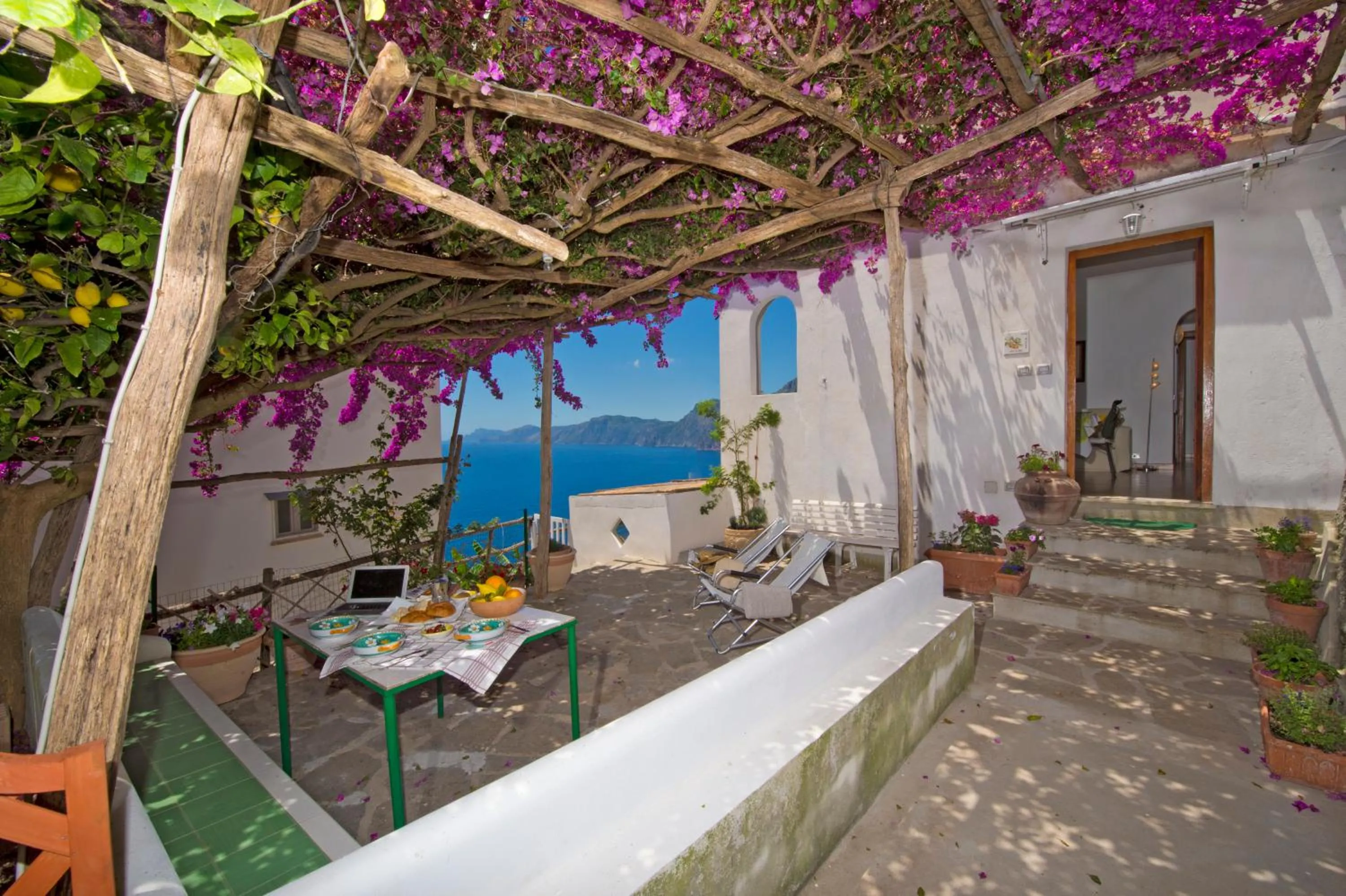 Property building in Mon Amour Praiano
