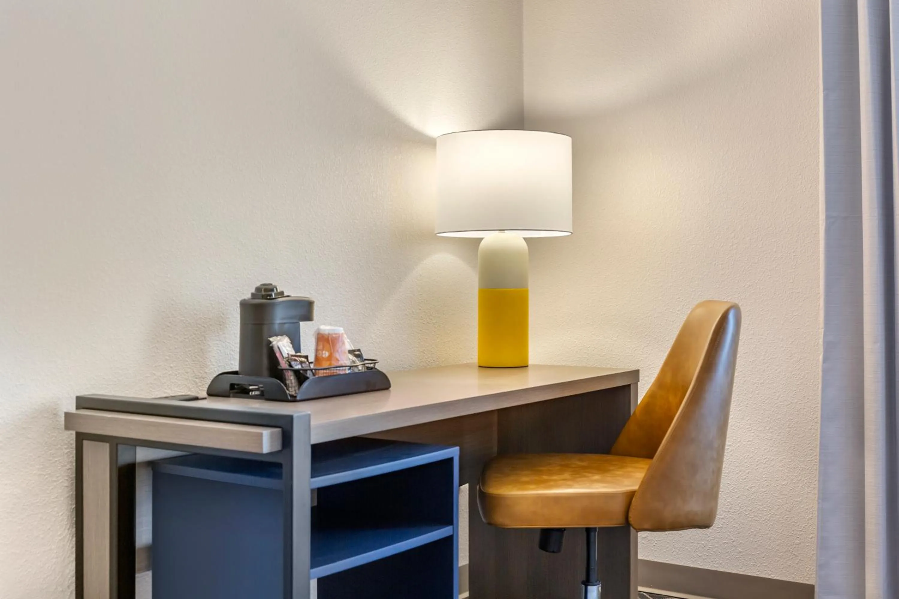 hair dresser in Comfort Inn & Suites Rapid City near Mt Rushmore