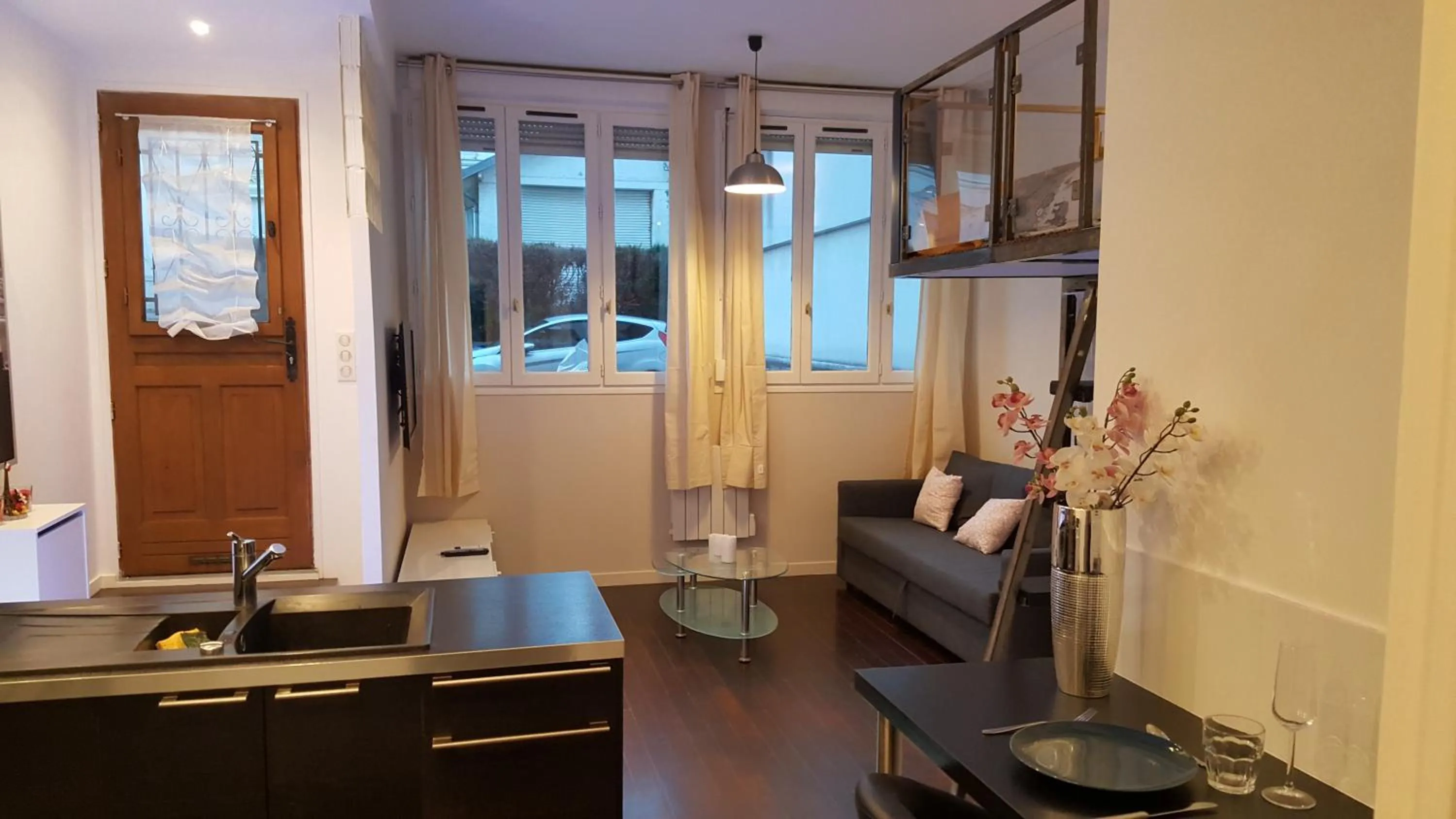 Living room in Le Marnois-Centre Ville