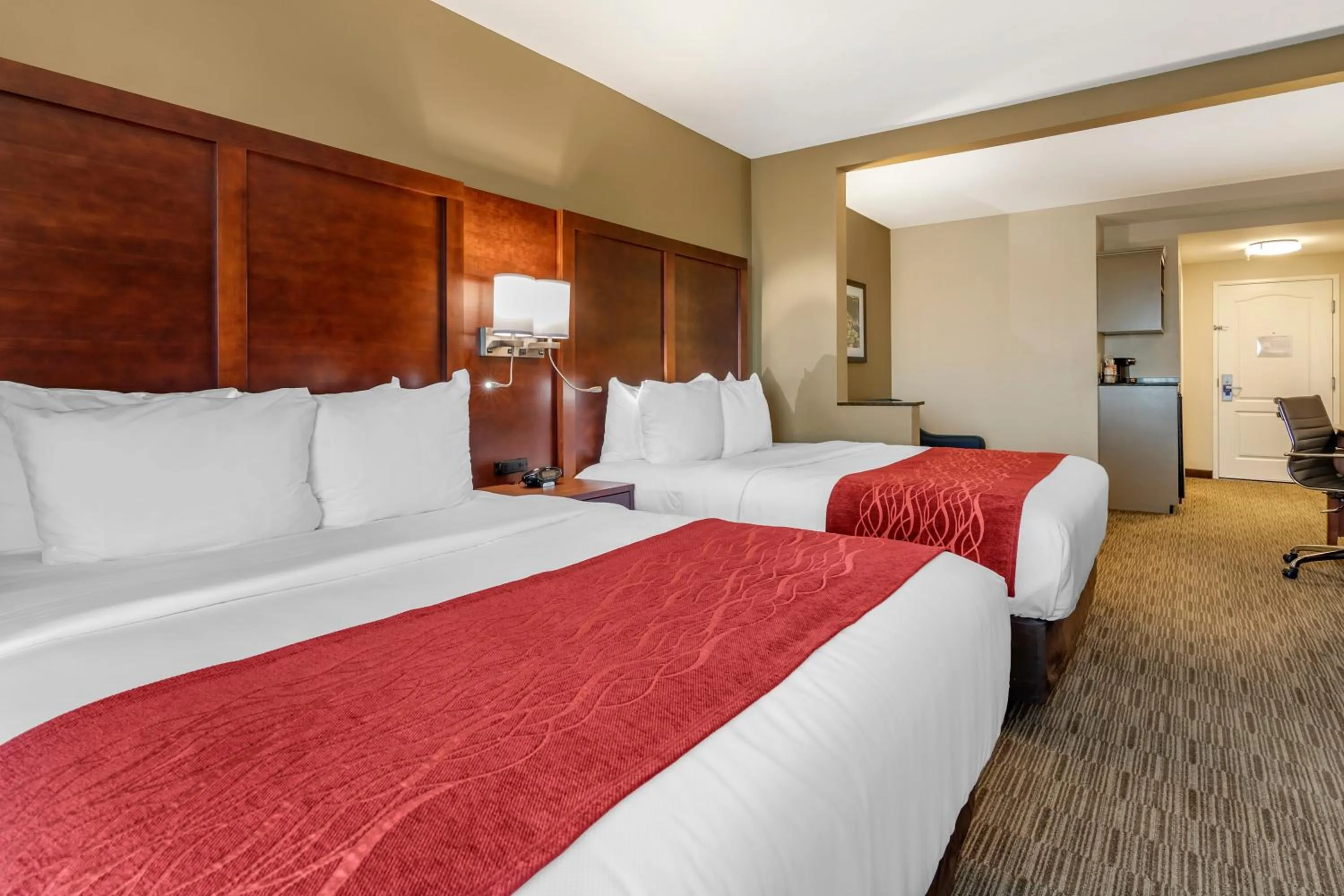 Bedroom, Bed in Comfort Inn & Suites