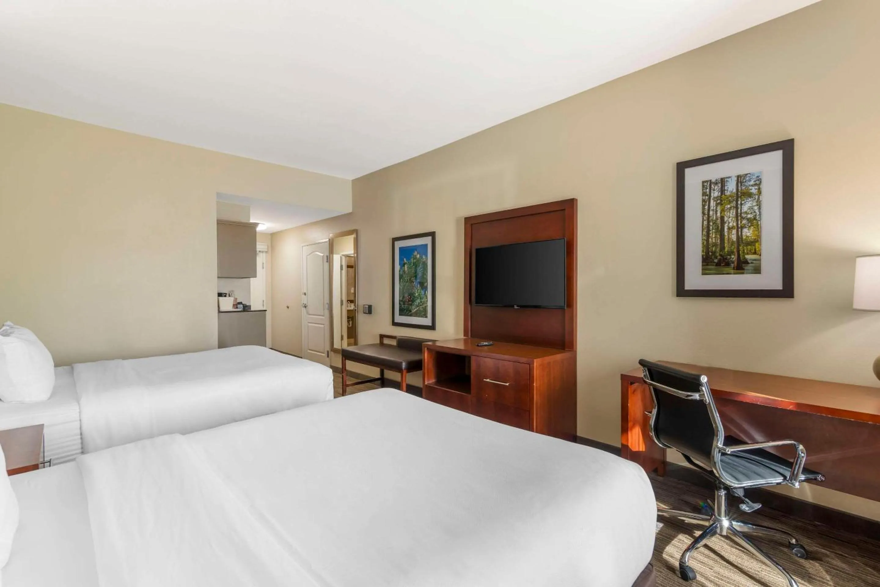 Bedroom, Bed in Comfort Inn & Suites