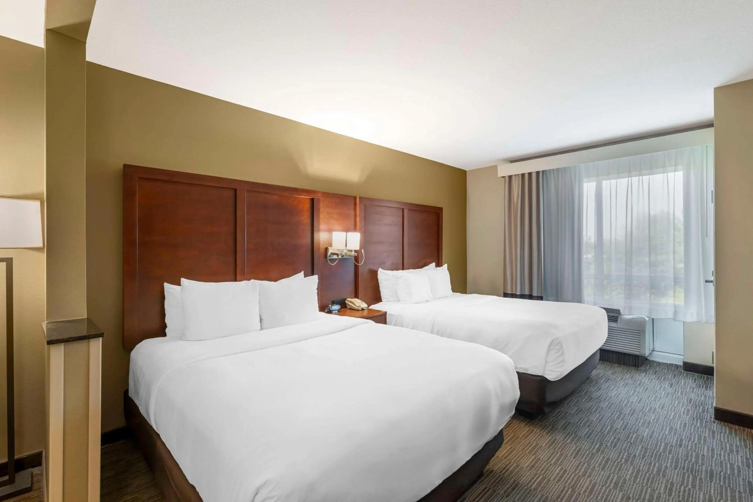 Bedroom, Bed in Comfort Inn & Suites