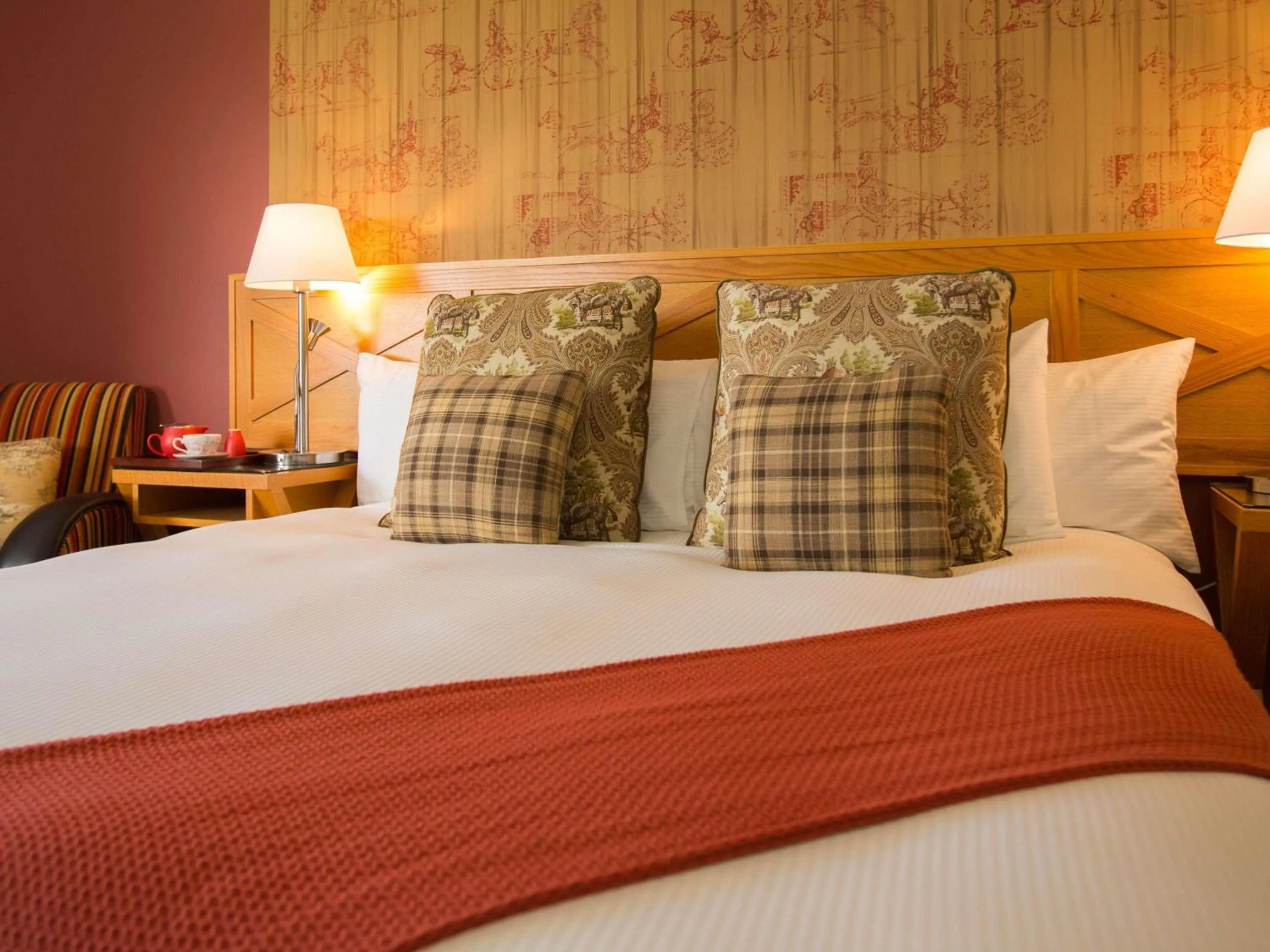 Bedroom, Bed in Fairmont Resort Blue Mountains MGallery Collection