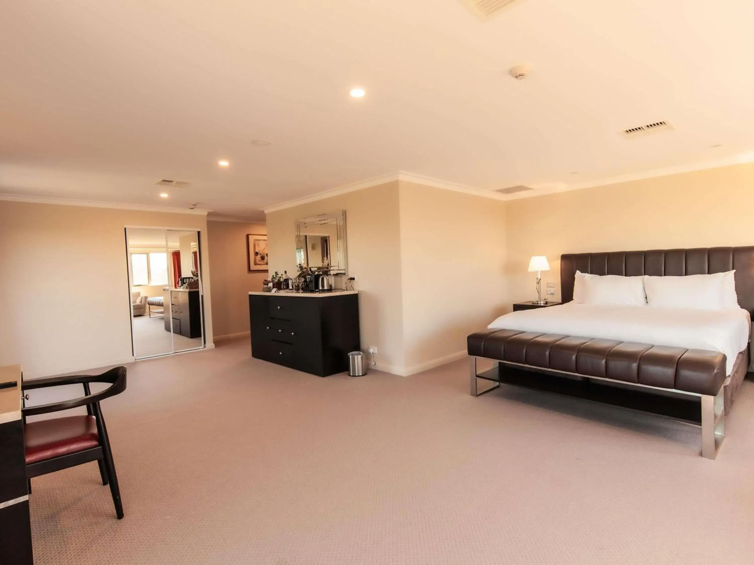 Junior King Suite in Fairmont Resort Blue Mountains MGallery Collection Junior King Suite in Fairmont Resort Blue Mountains MGallery Collection