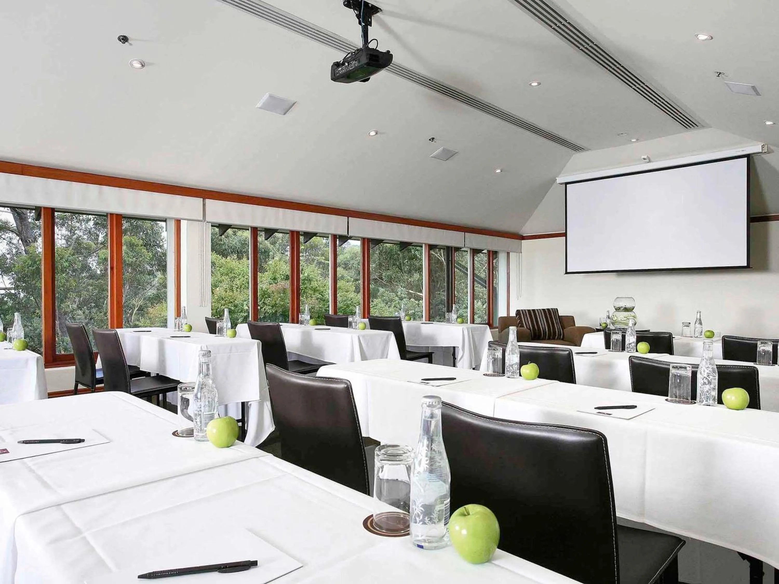 Meeting/conference room in Fairmont Resort Blue Mountains MGallery Collection