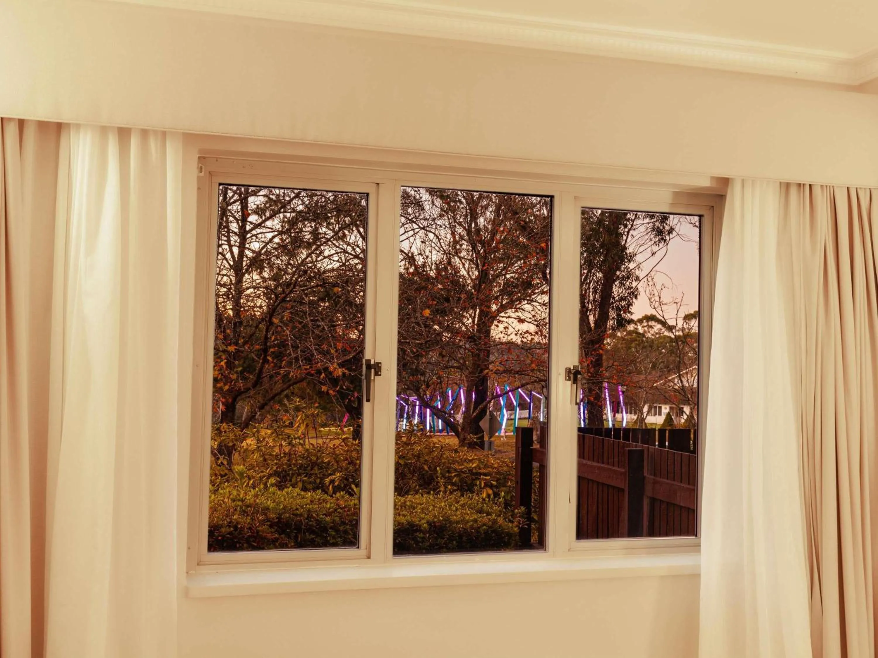 Bedroom in Fairmont Resort Blue Mountains MGallery Collection