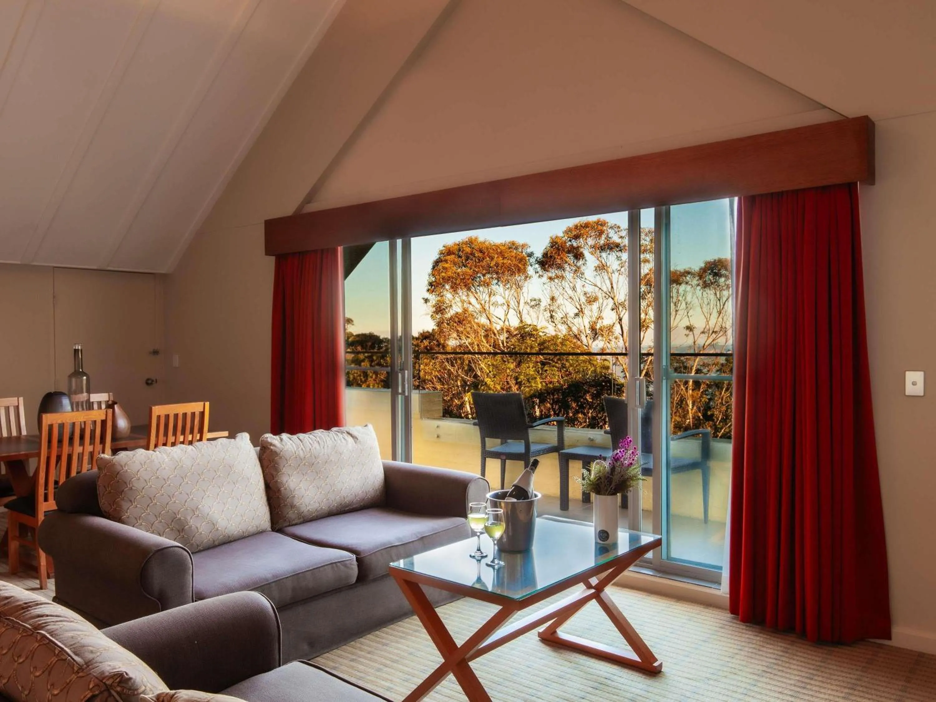 Bedroom in Fairmont Resort Blue Mountains MGallery Collection