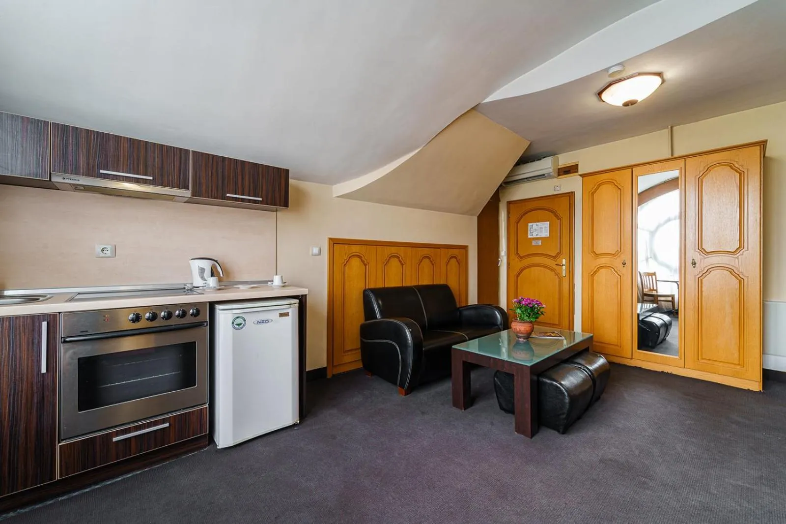 Coffee/tea facilities in Hotel Avion - Self check in