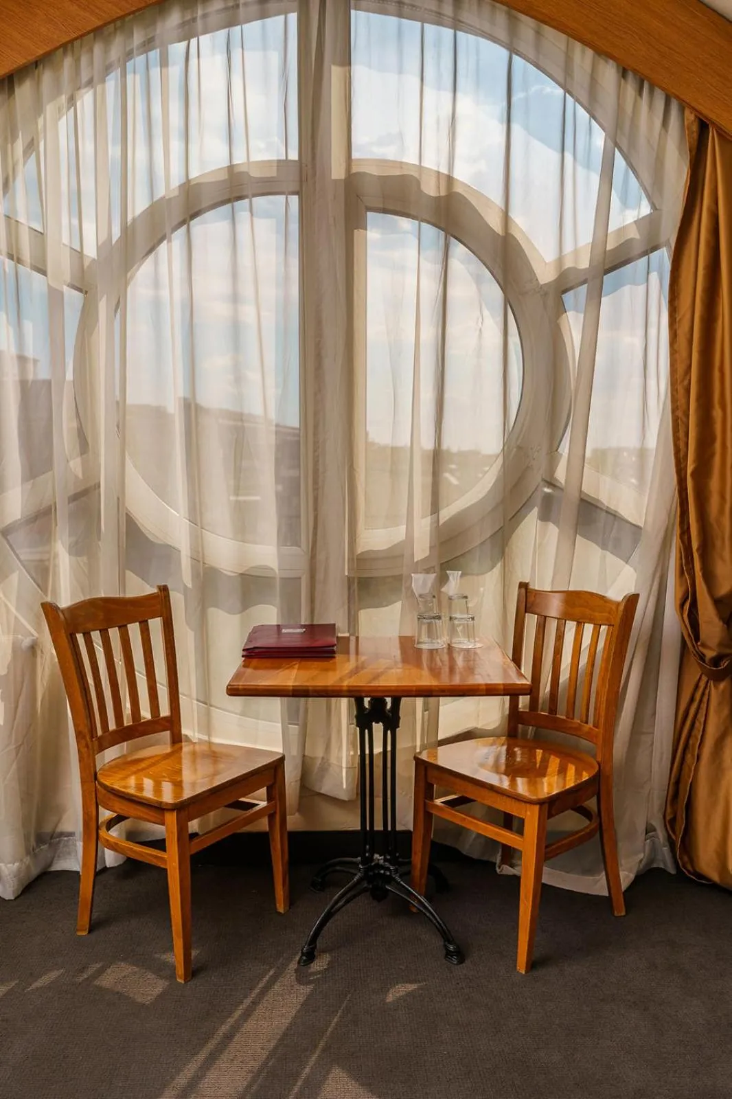 Photo of the whole room in Hotel Avion - Self check in