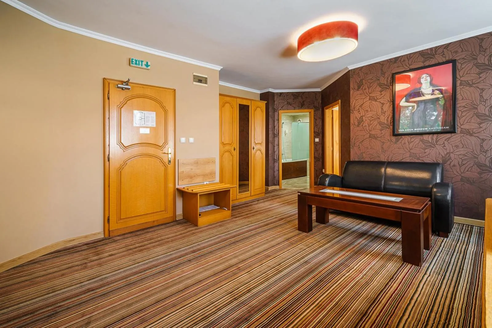 Bathroom in Hotel Avion - Self check in