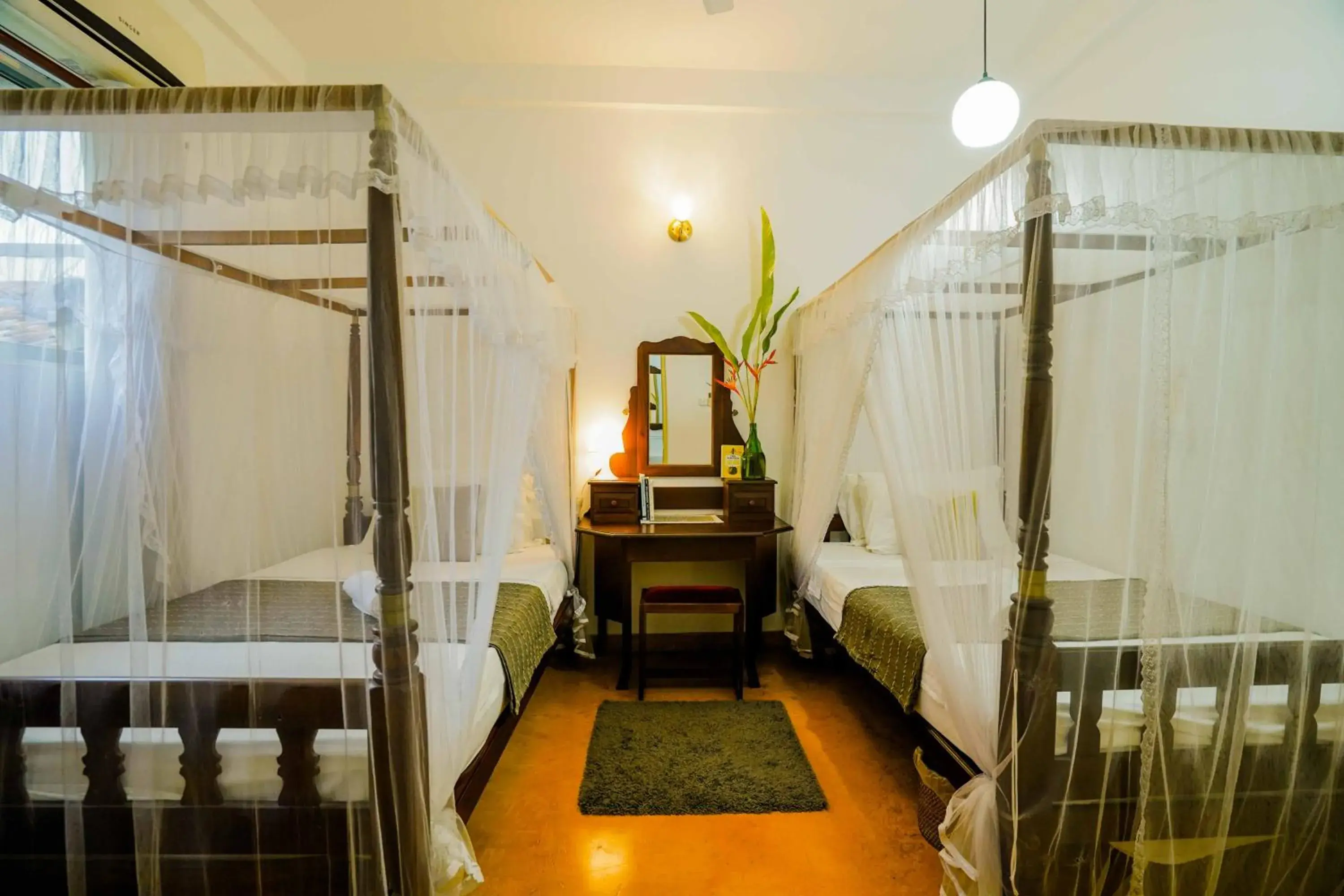 Twin Room in Fort Dew Guest House Twin Room in Fort Dew Guest House