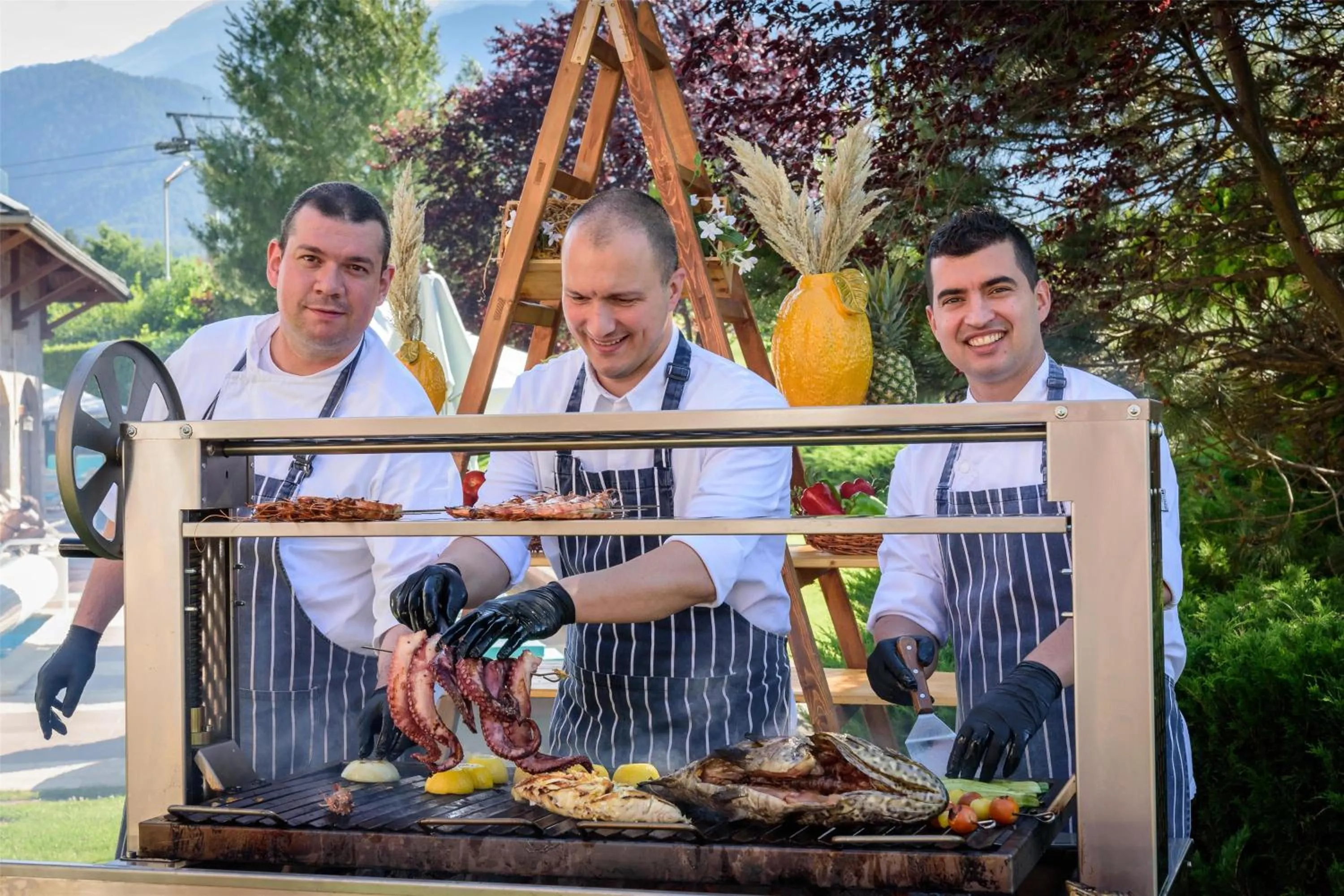 Restaurant/places to eat in Kempinski Hotel Grand Arena Bansko