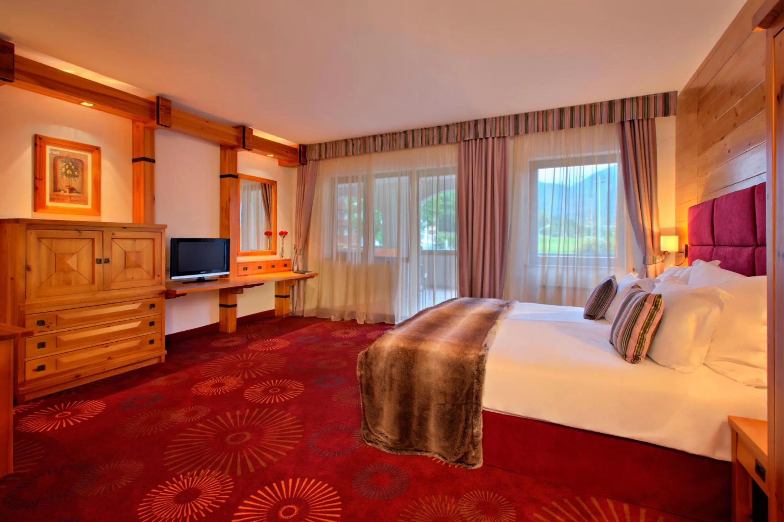 TV and multimedia, Bed in Kempinski Hotel Grand Arena Bansko