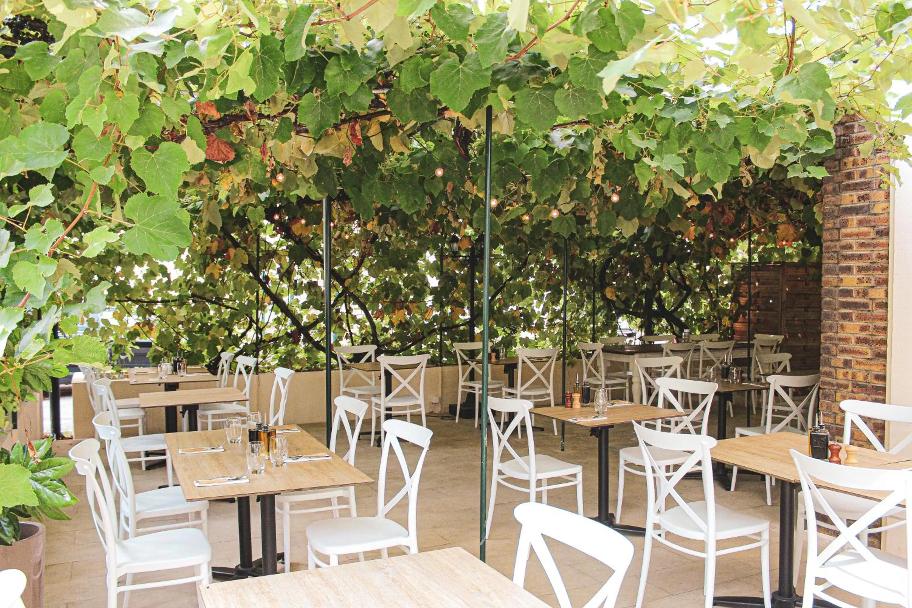 Balcony/Terrace in Hotel-Restaurant Isidore Nice Ouest