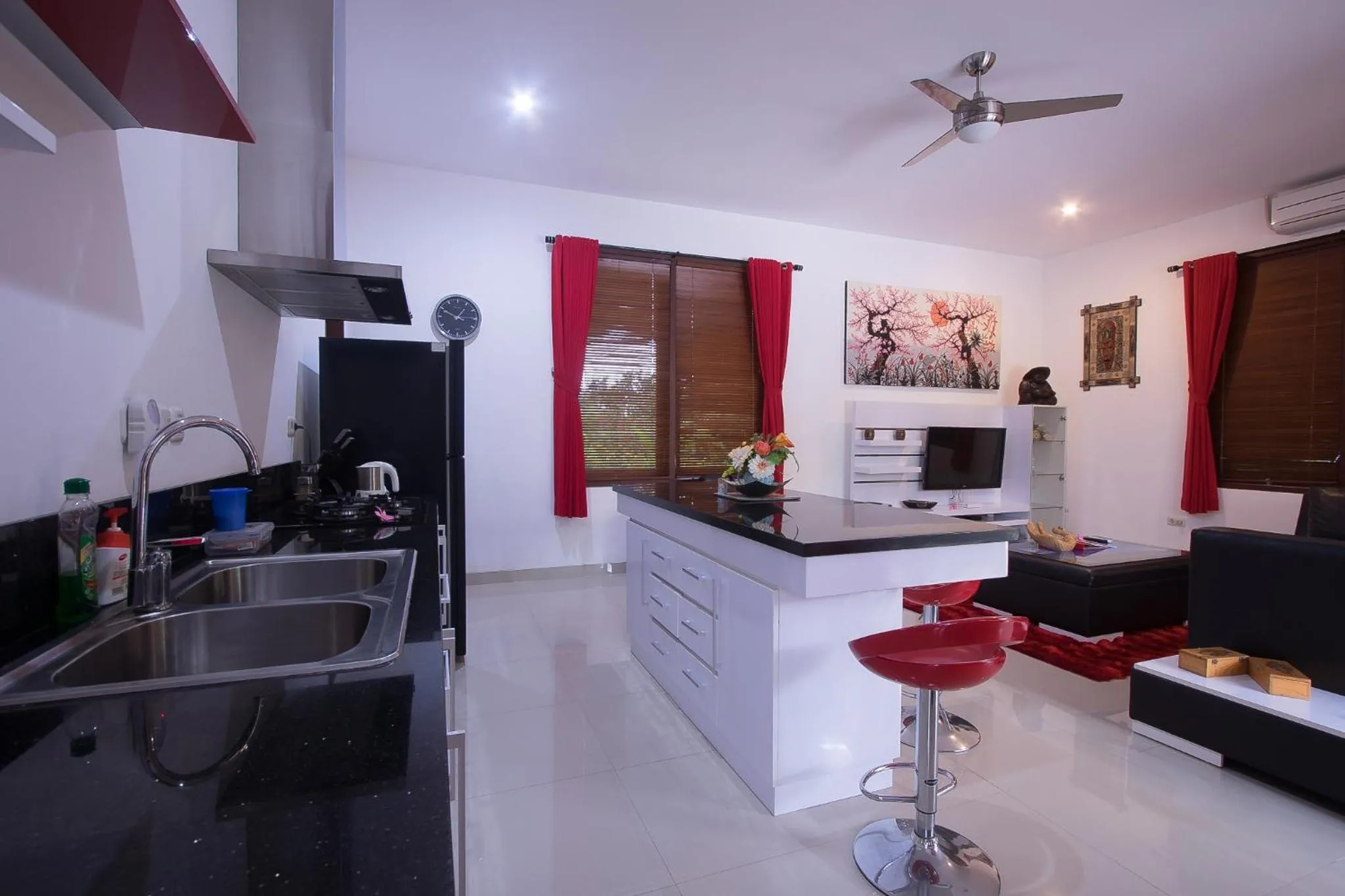 Kitchen or kitchenette in Dream Estate Resort