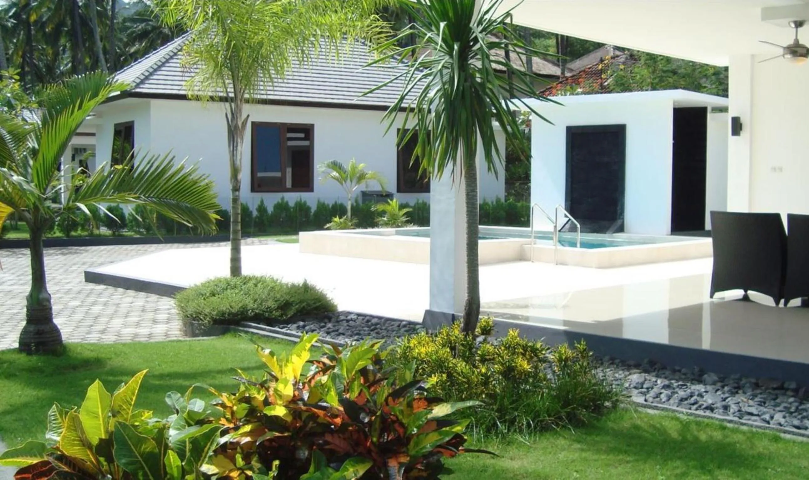 Facade/entrance in Dream Estate Resort