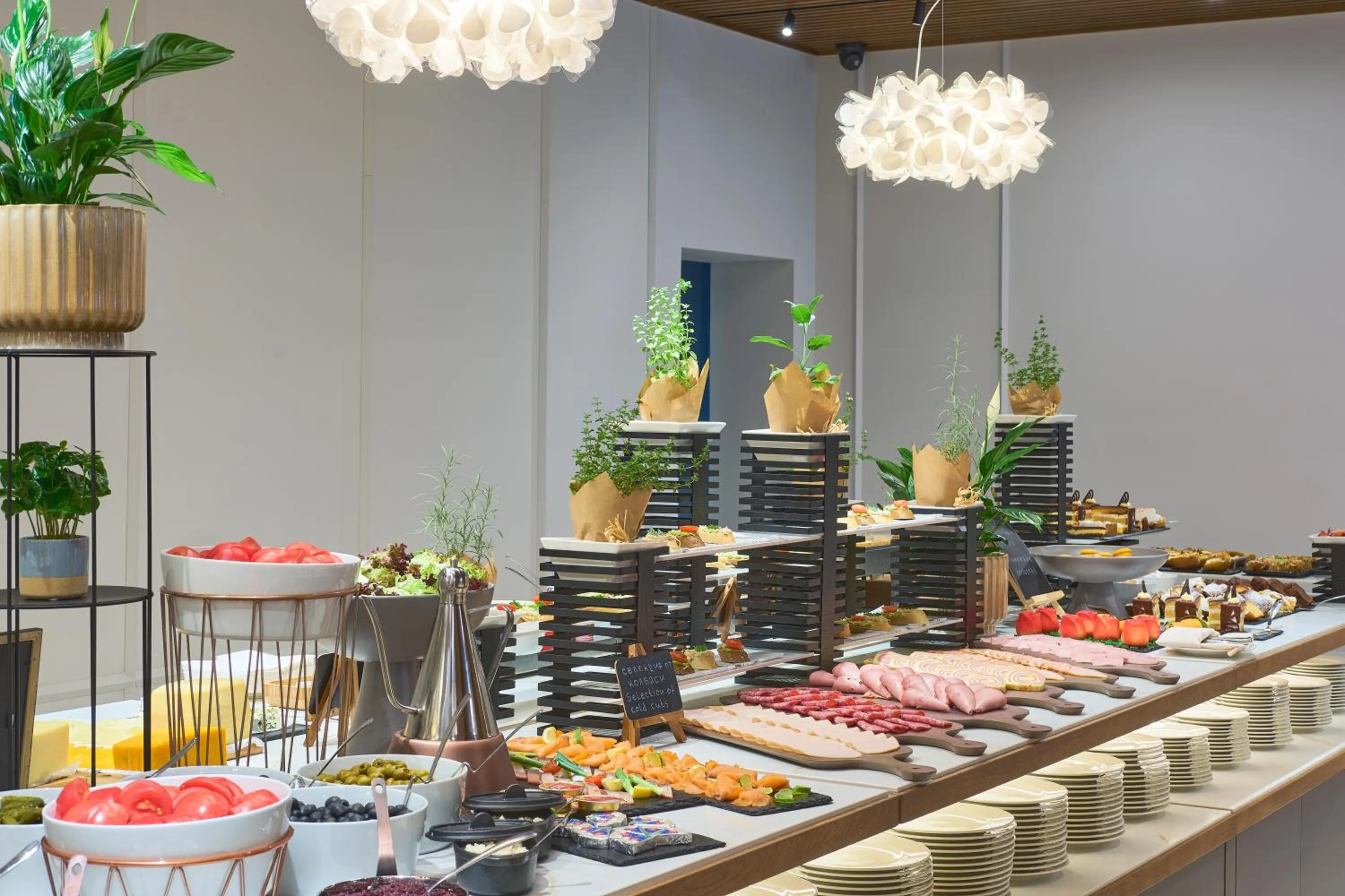 Restaurant/places to eat in Radisson Hotel Plovdiv