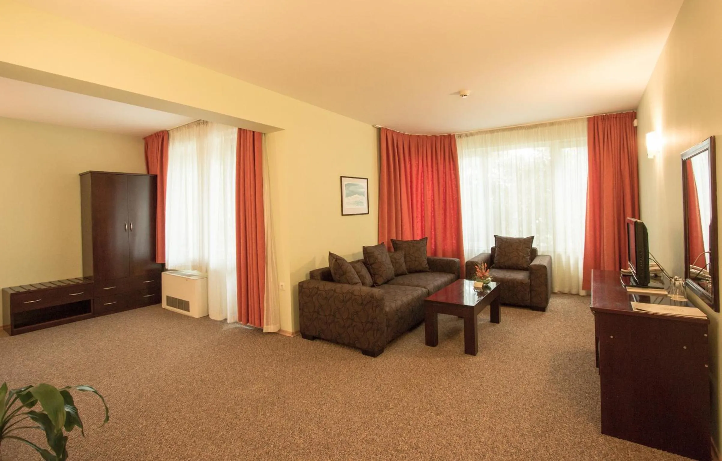 Seating area in Hotel Divesta - self check in