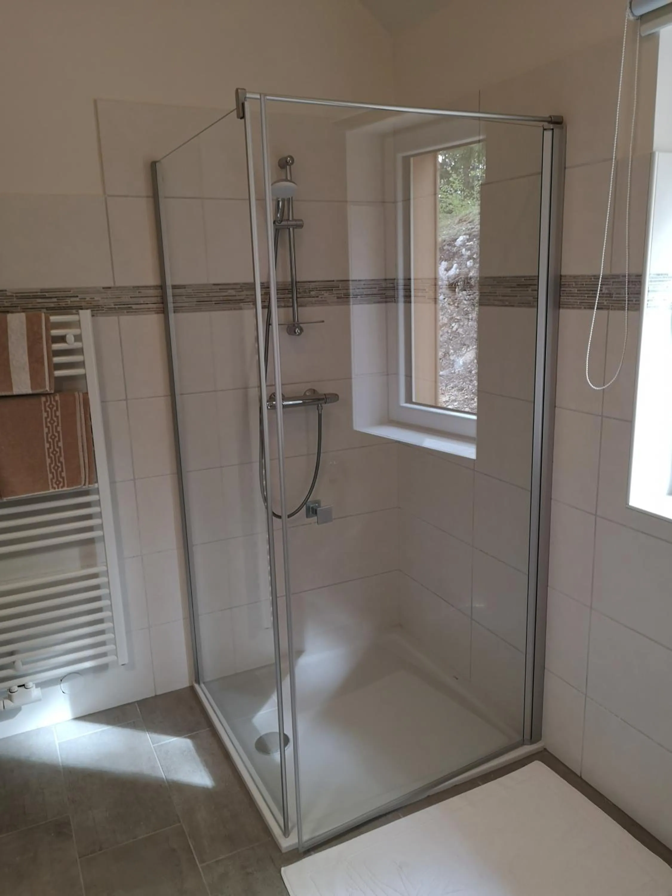 Shower in Hotel Restaurant Winterbach