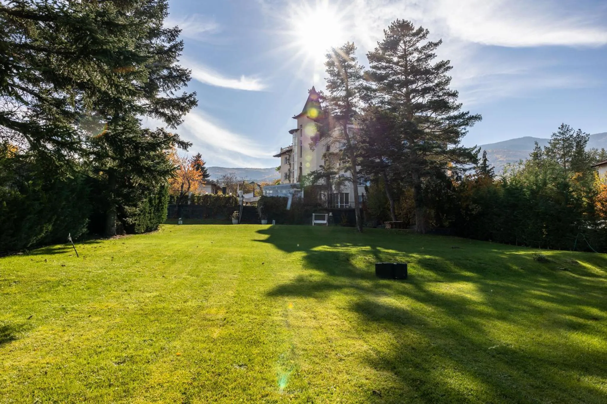 Natural landscape in Atlantic Hotel - Free Parking