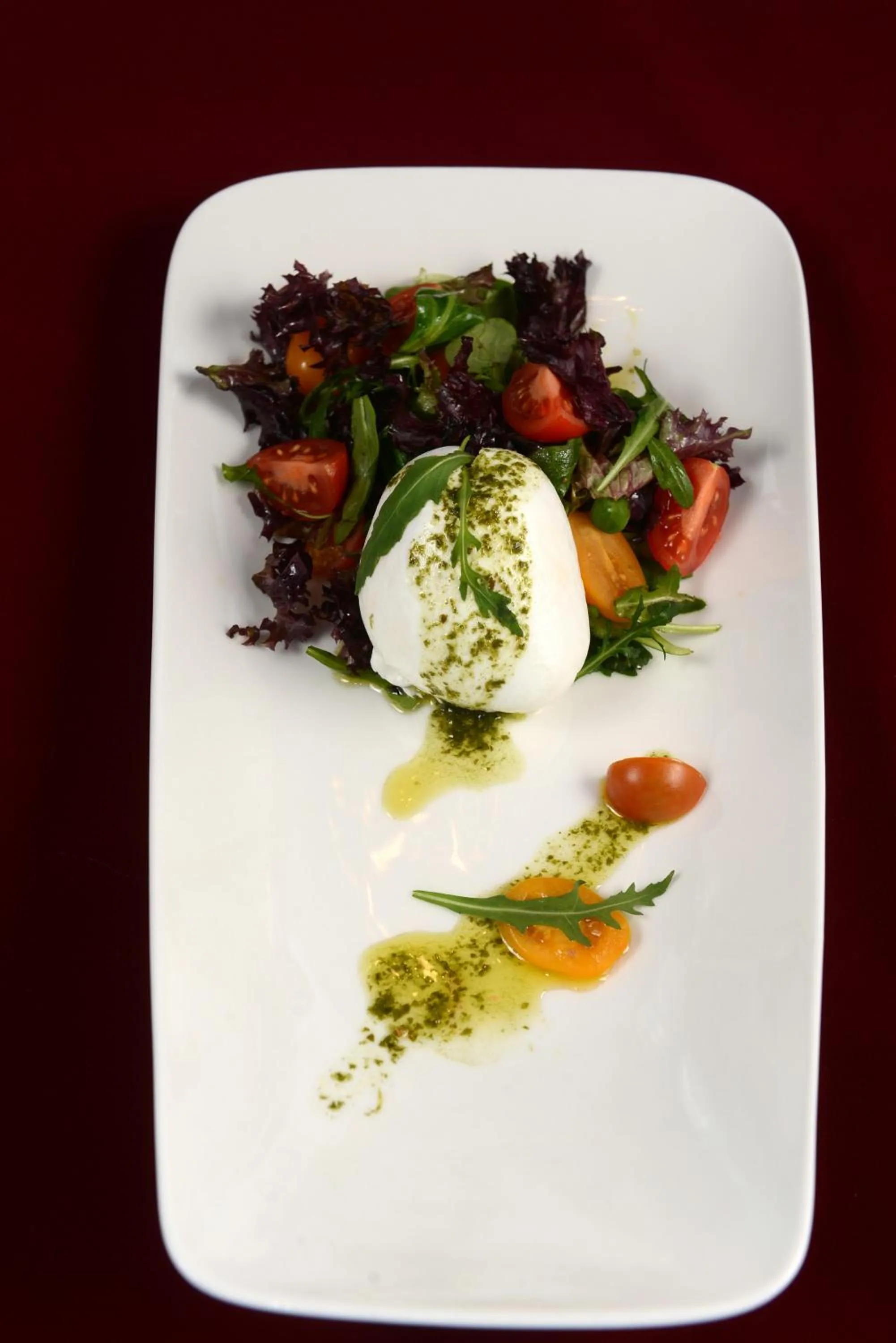 Food and drinks in Atlantic Hotel - Free Parking