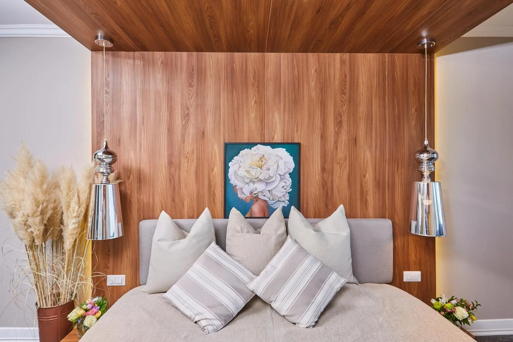 Bed in Atlantic Hotel - Free Parking