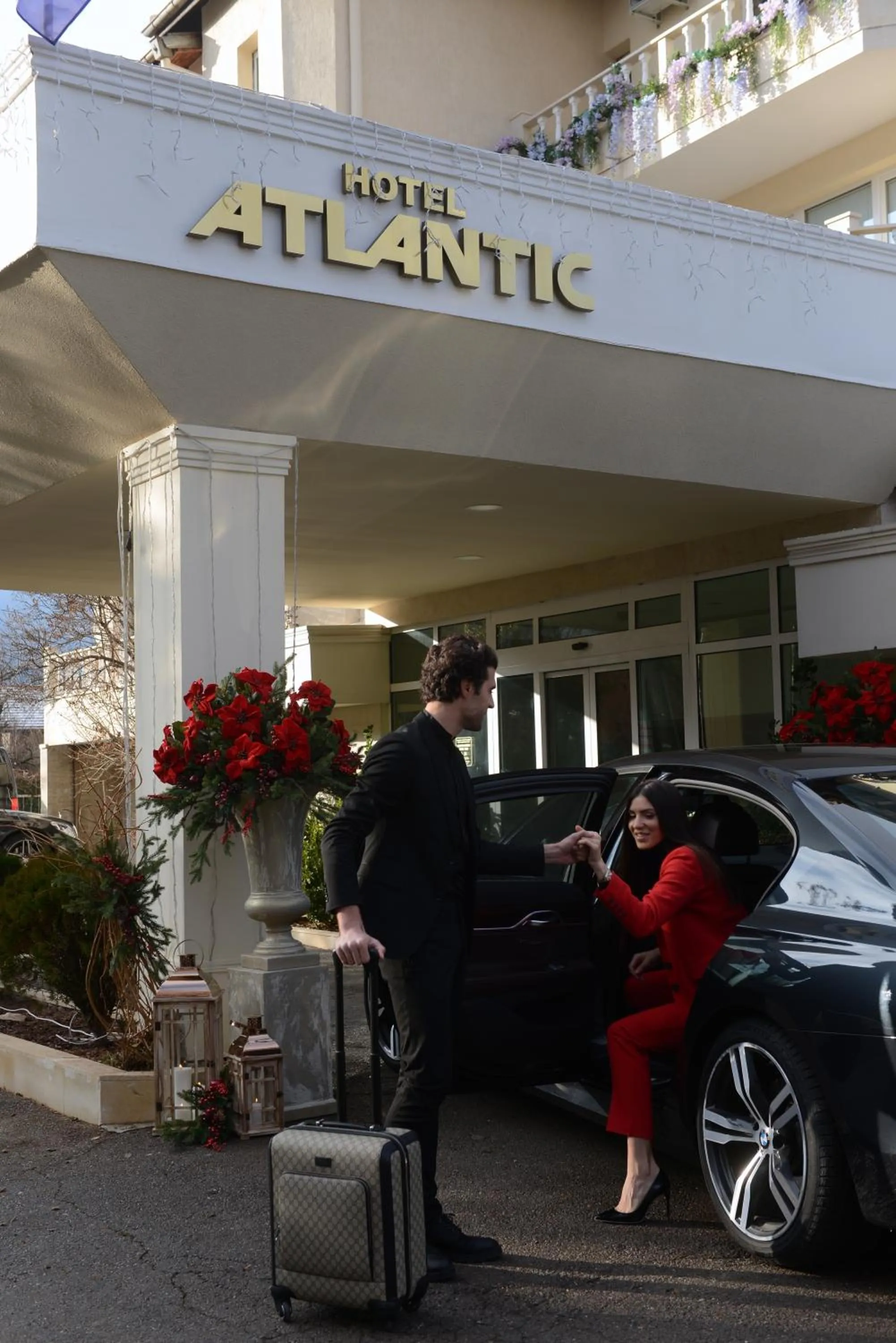 Facade/entrance in Atlantic Hotel - Free Parking