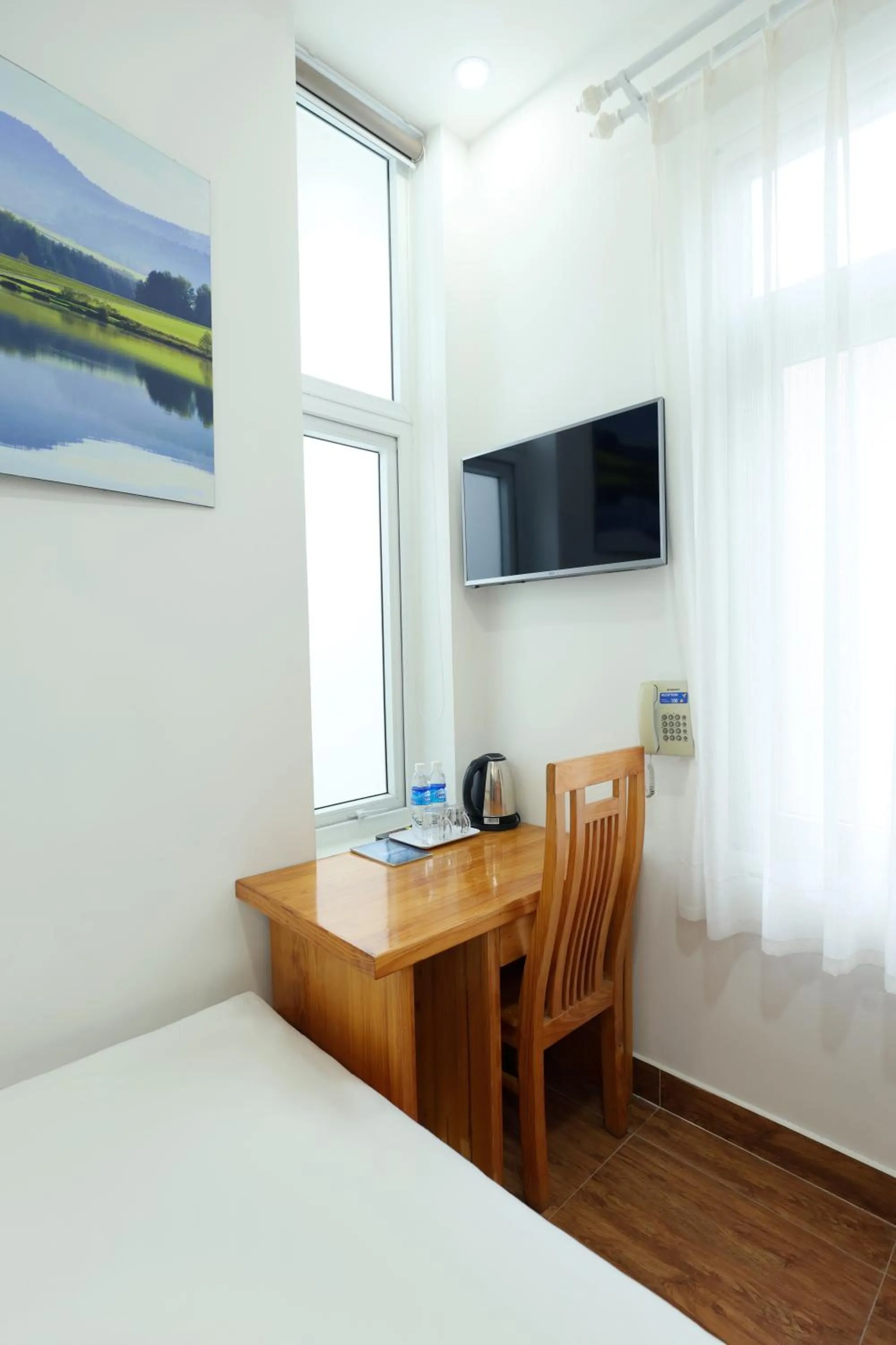 TV and multimedia, Bed in Maxim Hotel