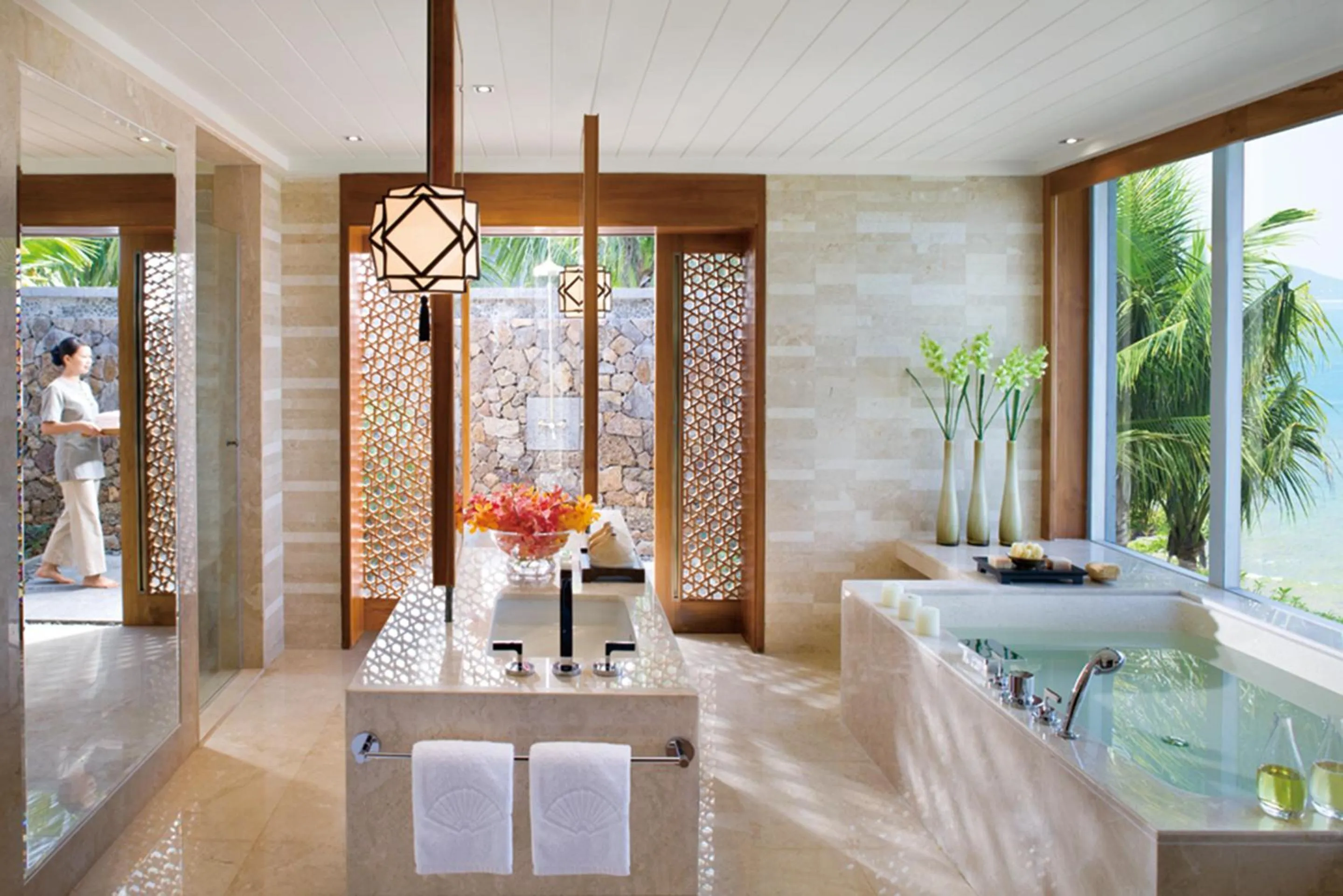 Bathroom in Mandarin Oriental, Sanya