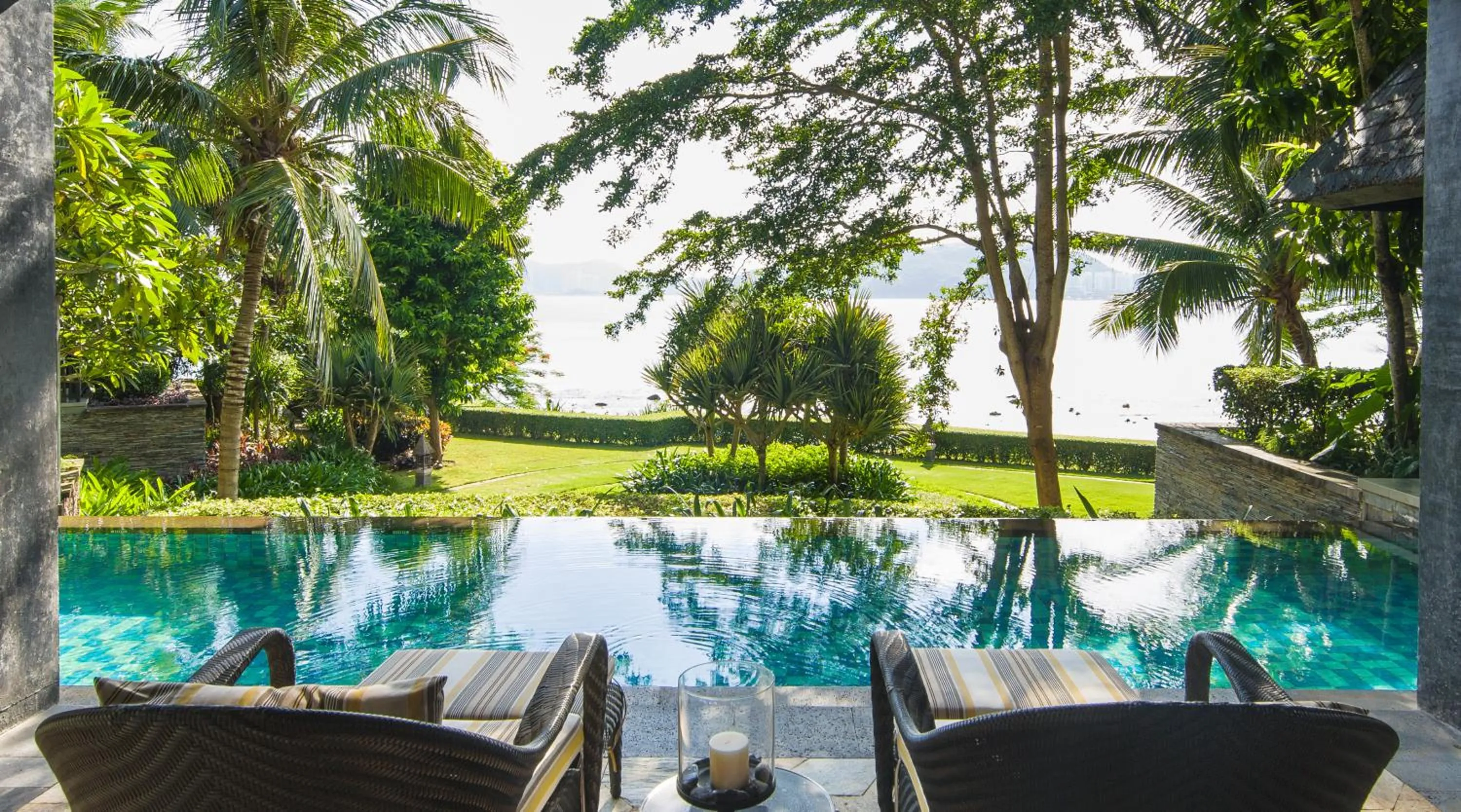Garden in Mandarin Oriental, Sanya