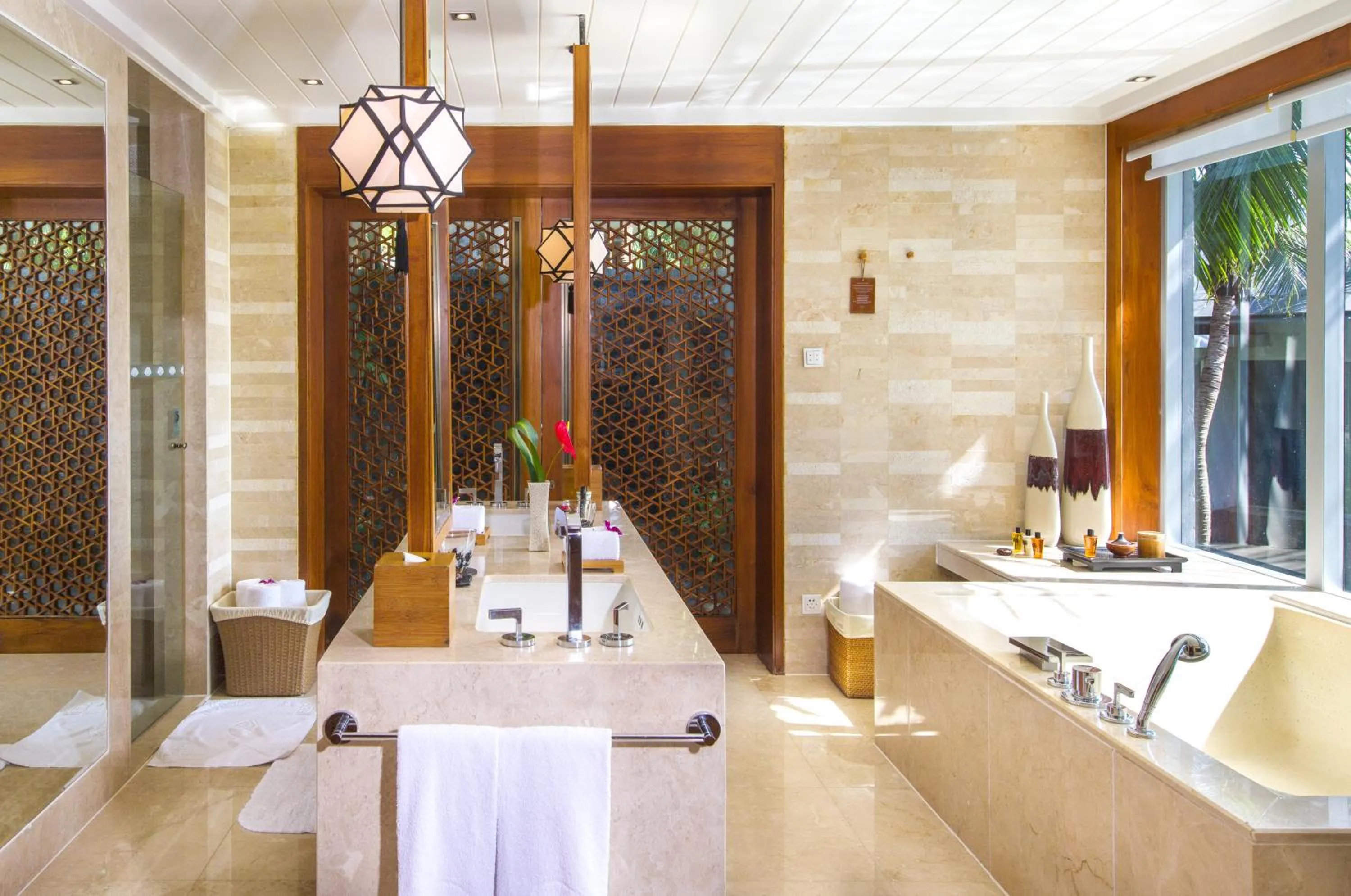 Bathroom in Mandarin Oriental, Sanya