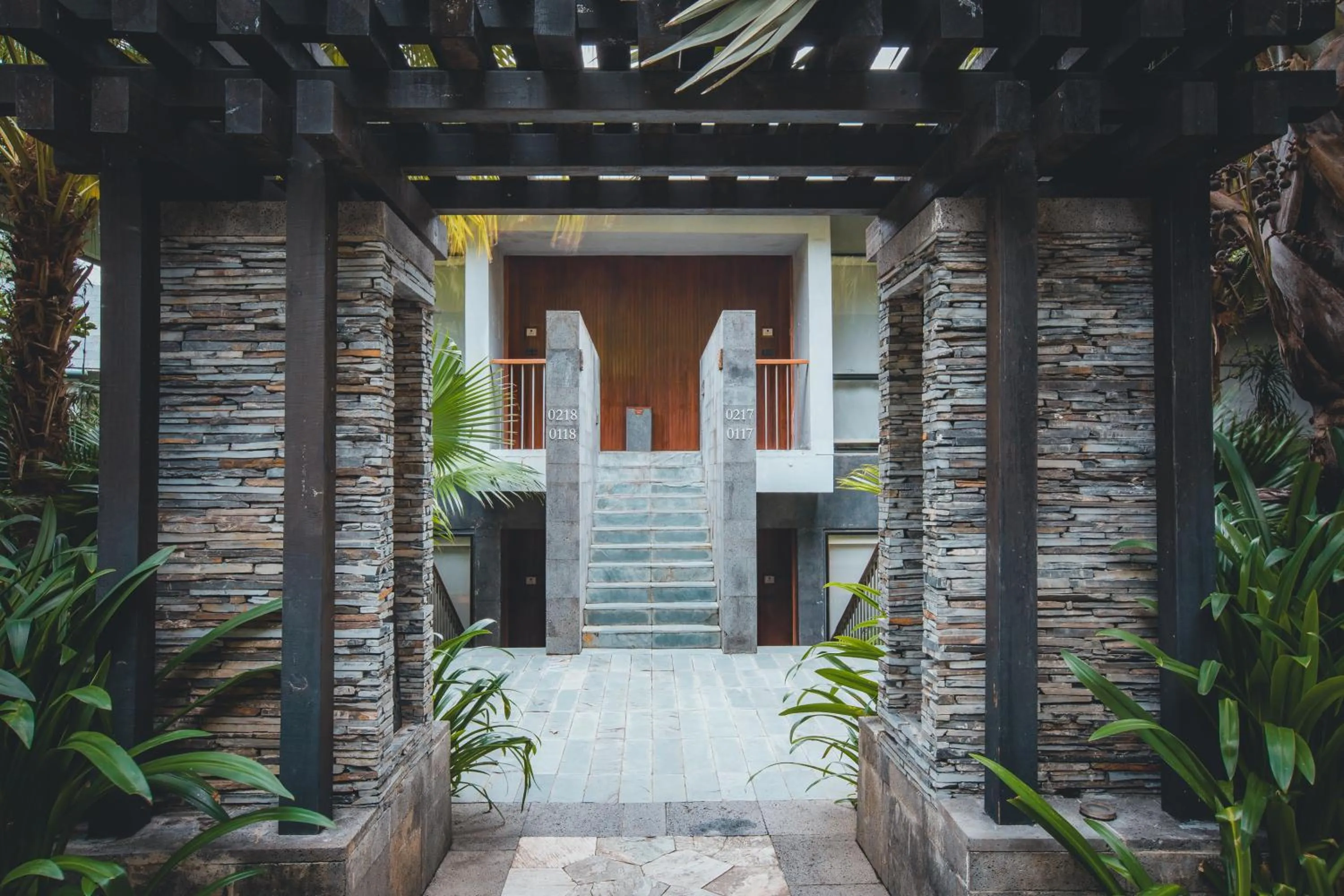 Property building in Mandarin Oriental, Sanya