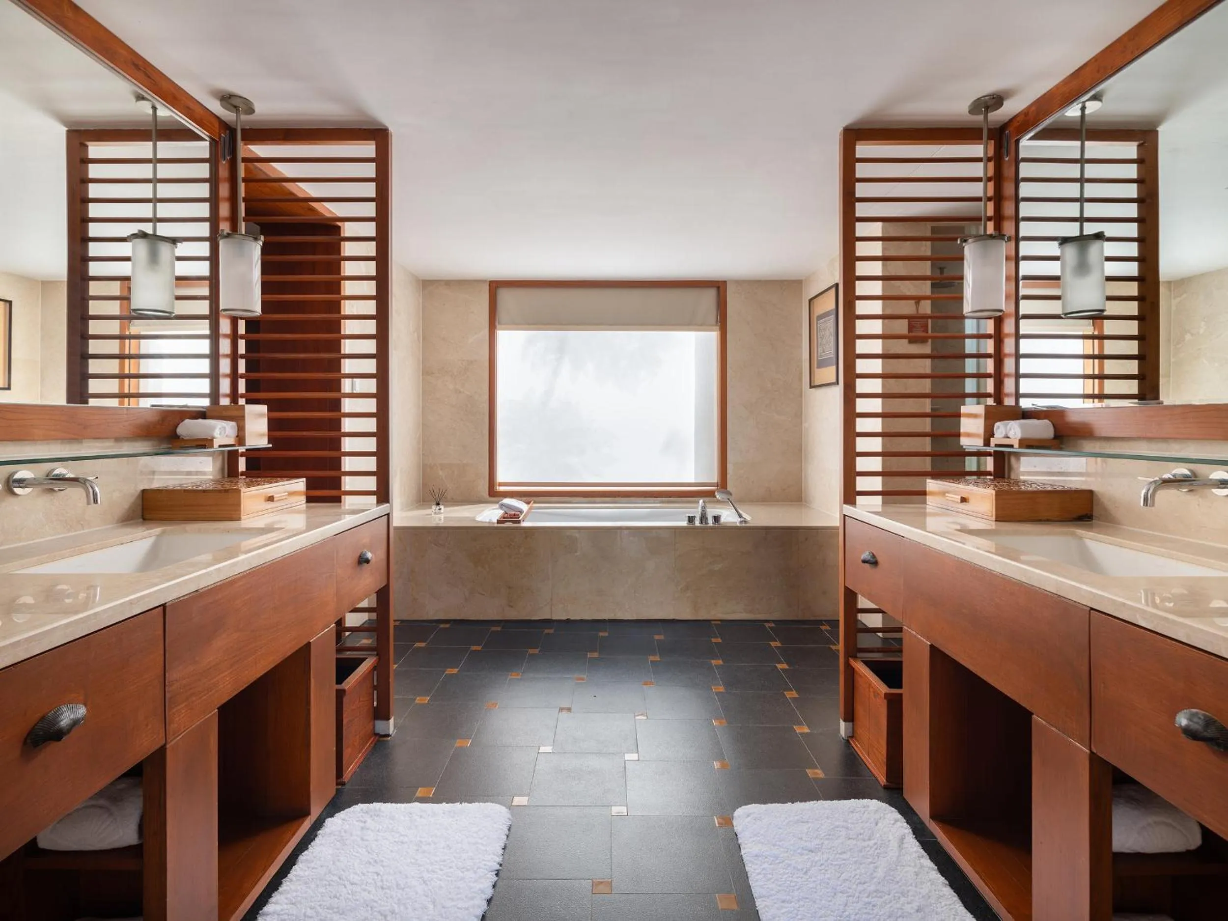 Bathroom in Mandarin Oriental, Sanya