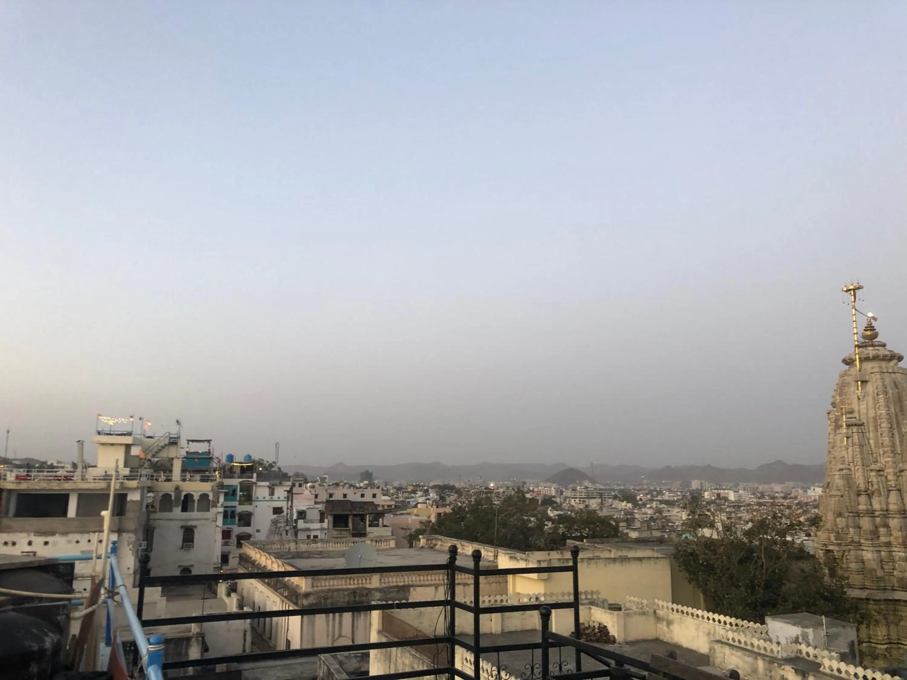 City view in Maa Ji House on Lake Pichola