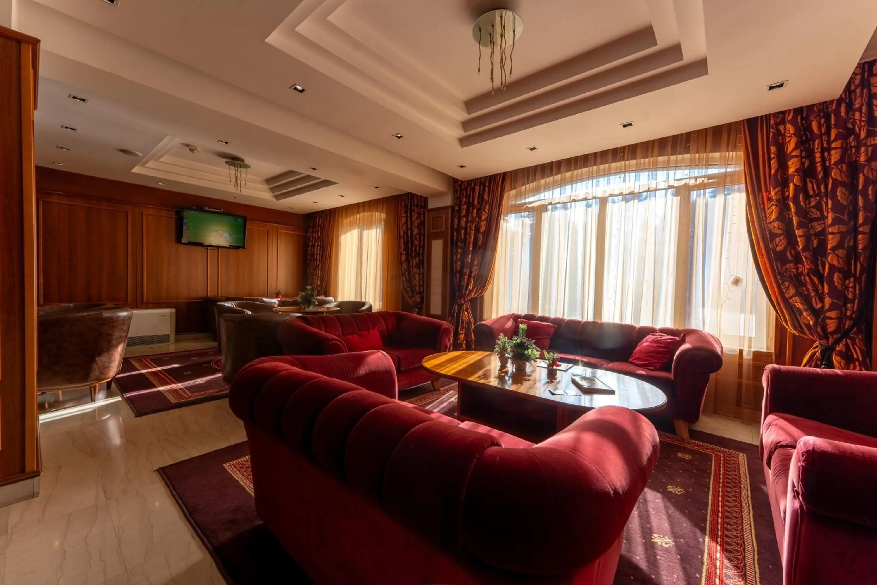 Lobby or reception in Spa Hotel Dvoretsa